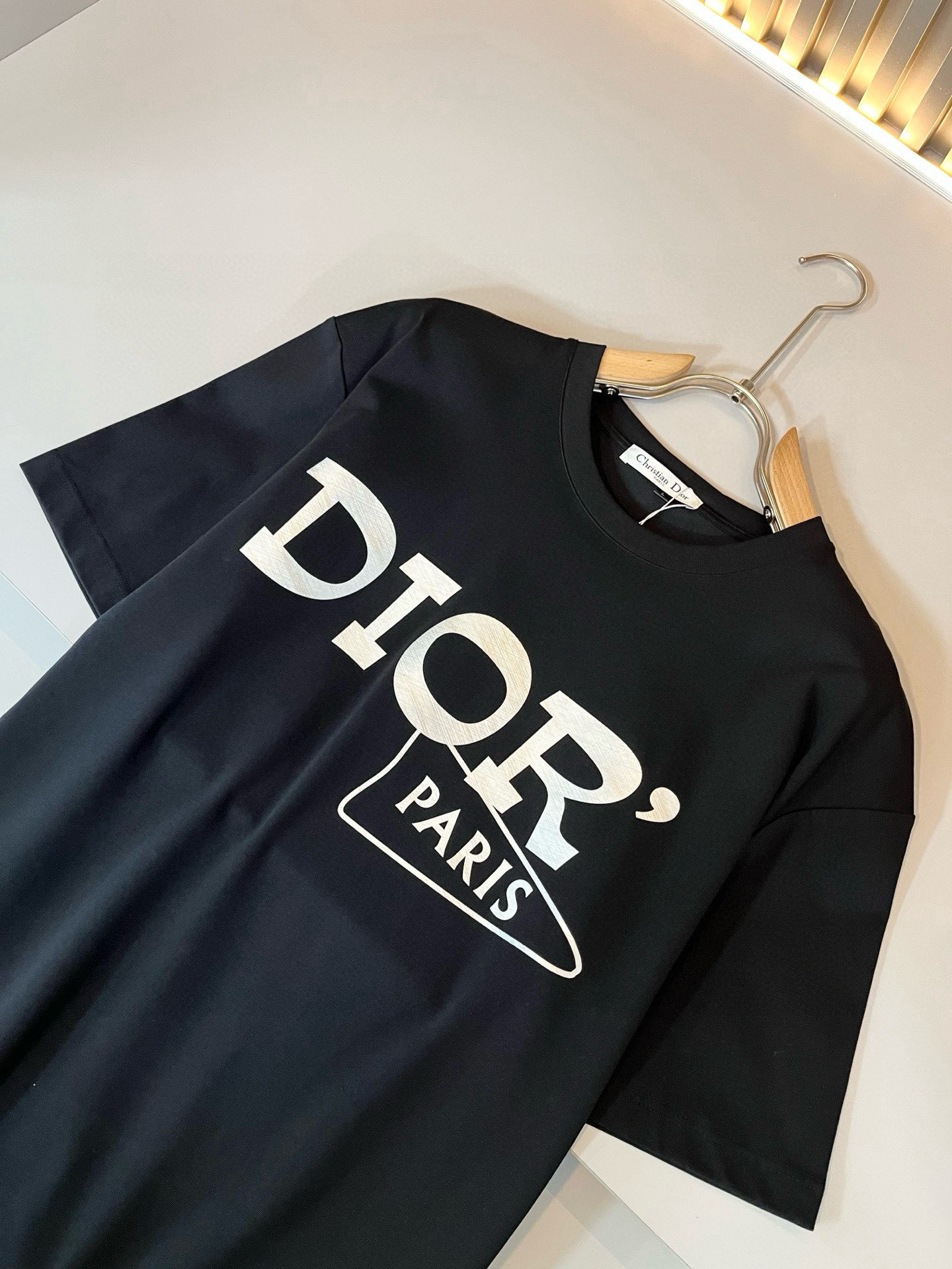 Dio*迪家 2026春夏新款男女同款👫短袖T恤，专柜同步发售！定制专属260克纯棉面料，定制原版工艺螺