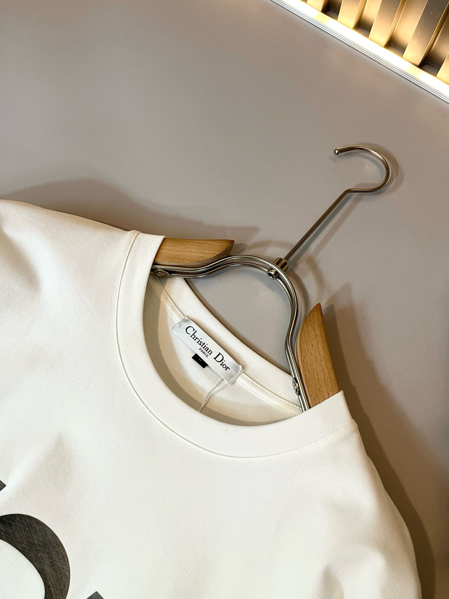 Dio*迪家 2026春夏新款男女同款👫短袖T恤，专柜同步发售！定制专属260克纯棉面料，定制原版工艺螺