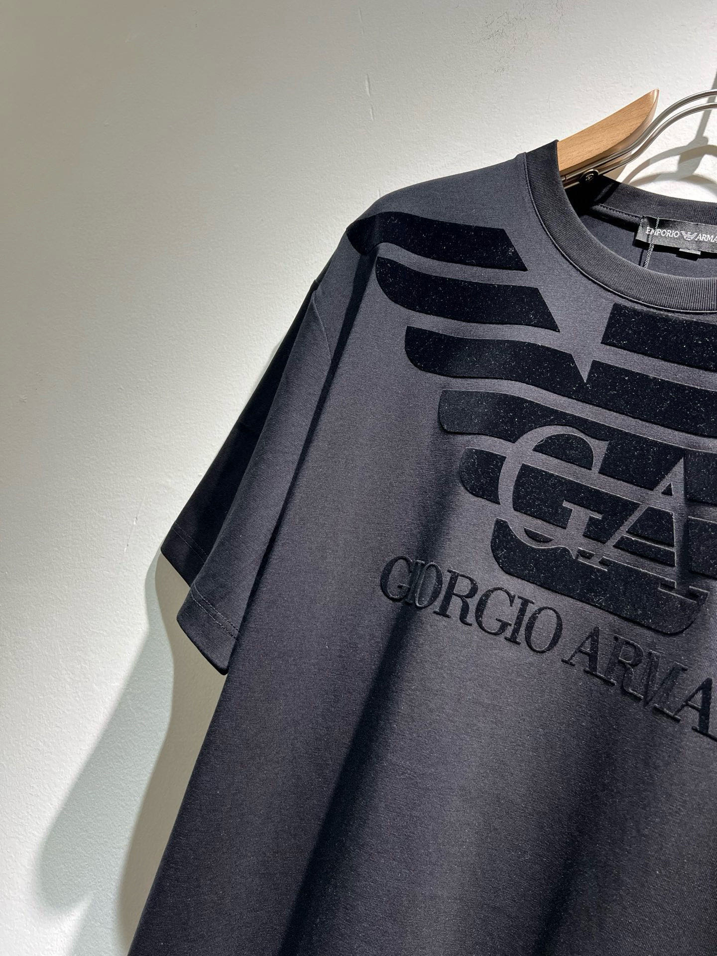 Arman阿*尼2026春夏新款男女同款👫休闲短袖T恤，原单代工厂订单，标志😊logo压胶设计！简洁的设