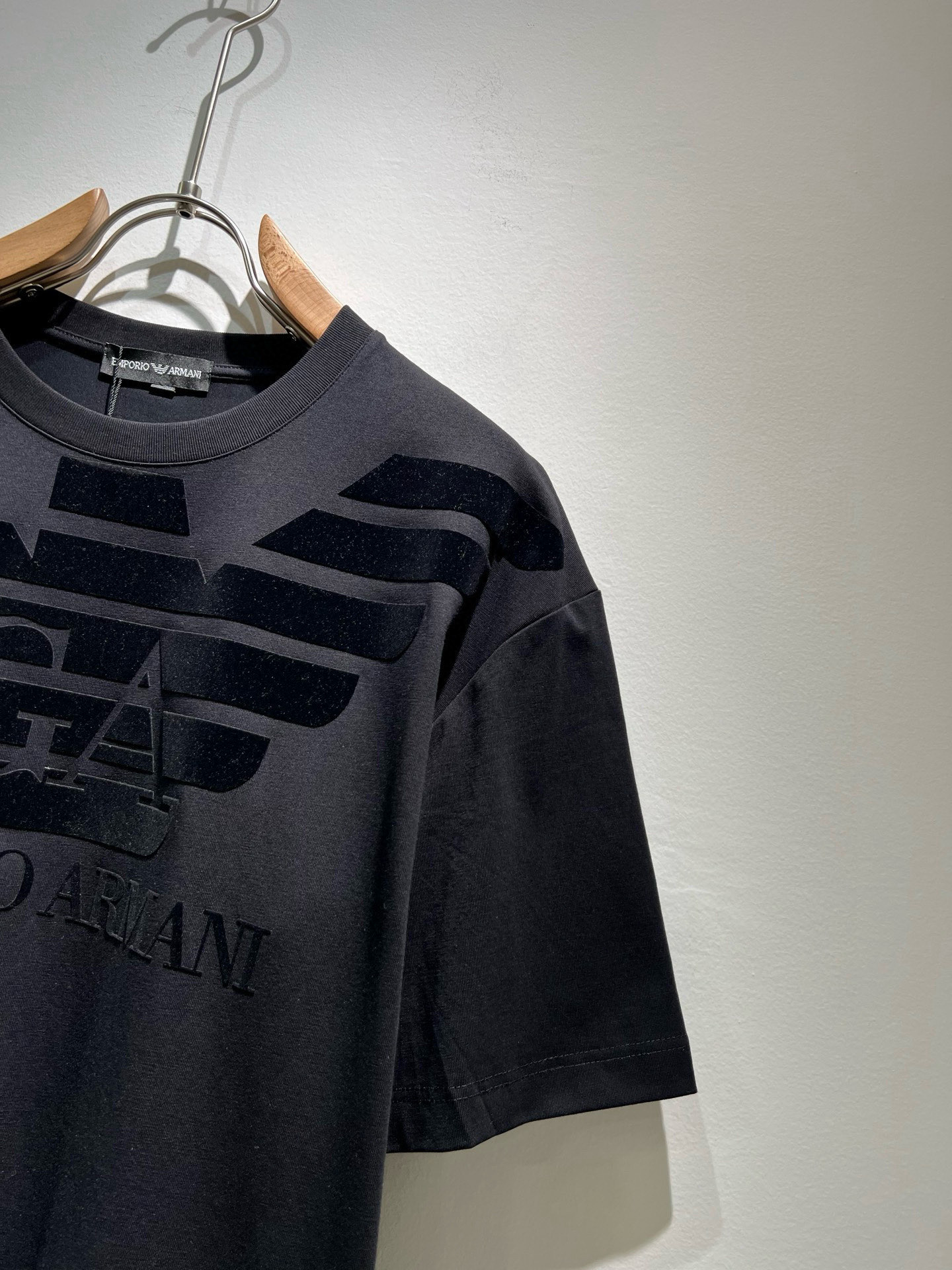 Arman阿*尼2026春夏新款男女同款👫休闲短袖T恤，原单代工厂订单，标志😊logo压胶设计！简洁的设