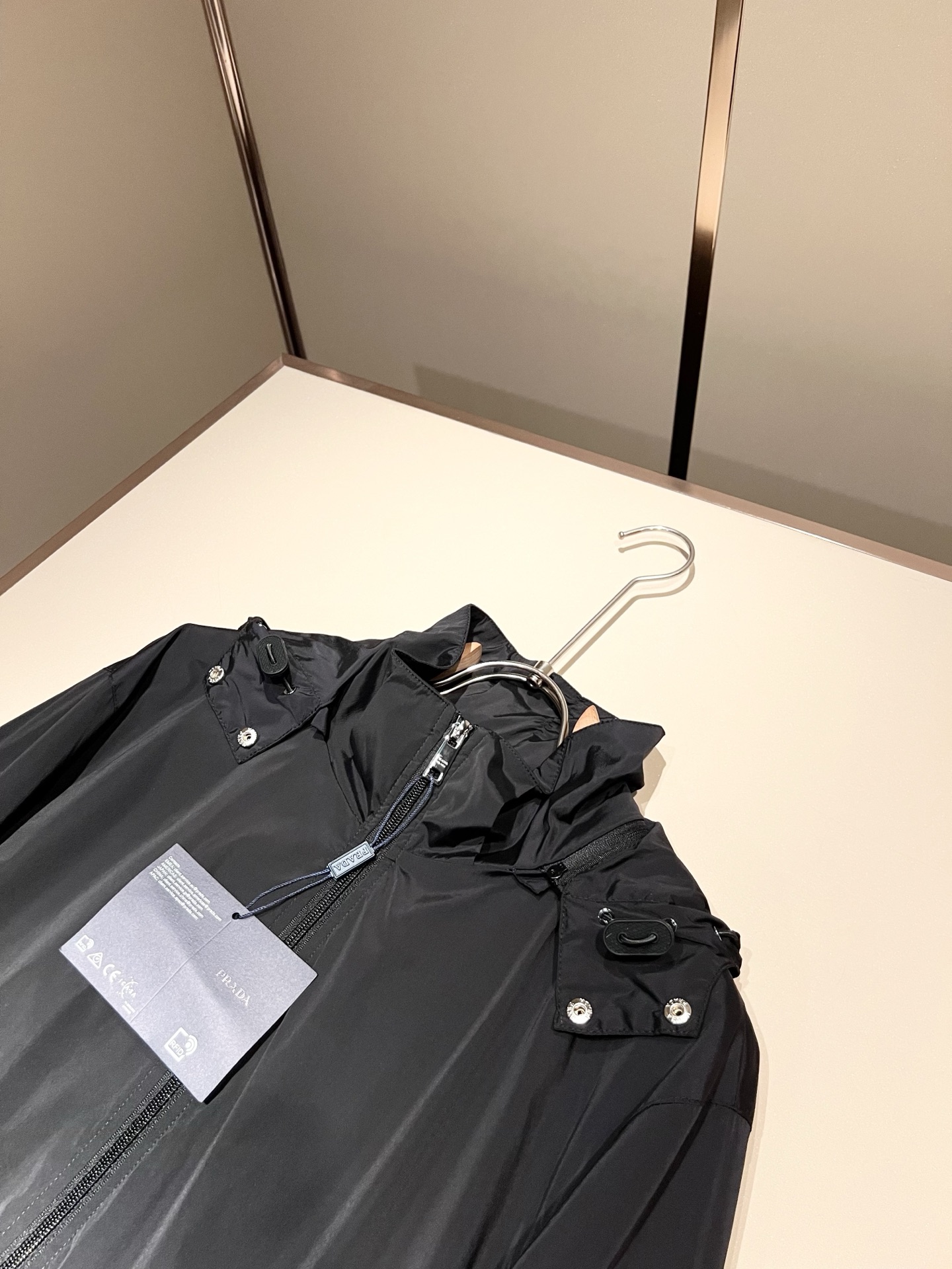 PRAD*A普*达2026春夏休闲夹克外套，最新时尚休闲拉链夹克，时尚夹克外套!贸易公司渠道稀出，同步官