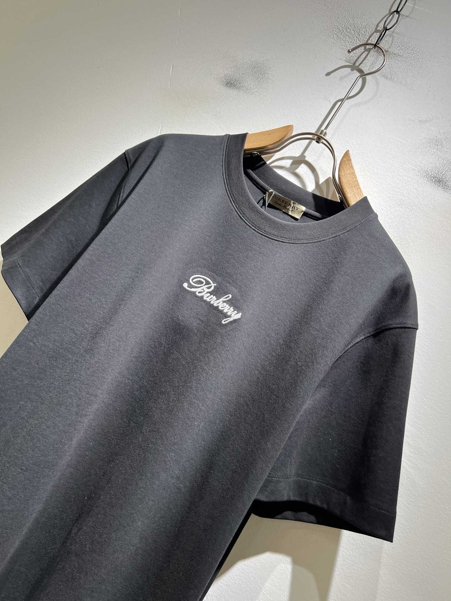 BURBER*Y巴*莉2026春夏新品短袖T恤，重磅来袭，最近比较火热的环保纯棉面料制作而成，高端户外运