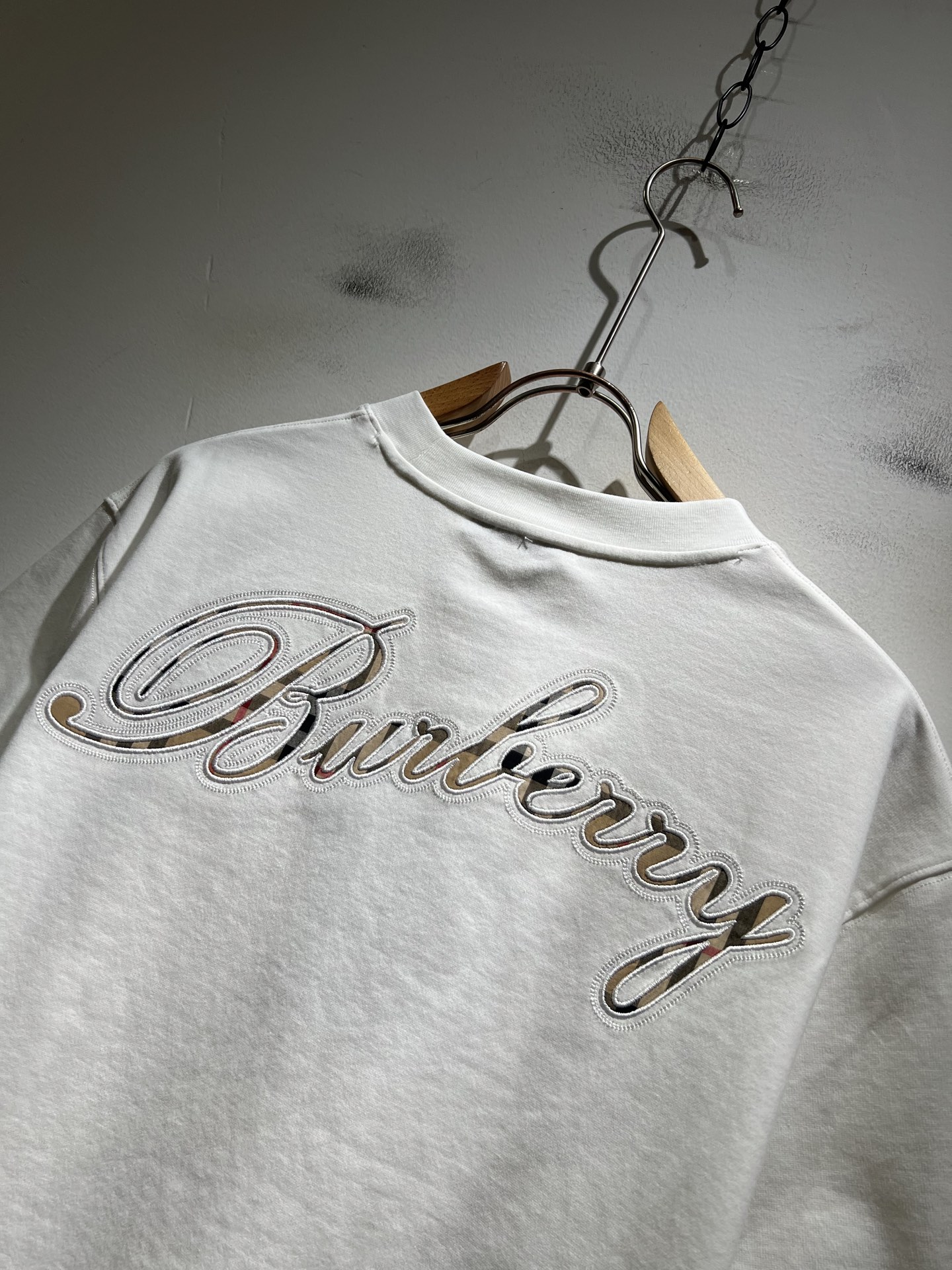 BURBER*Y巴*莉2026春夏新品短袖T恤，重磅来袭，最近比较火热的环保纯棉面料制作而成，高端户外运