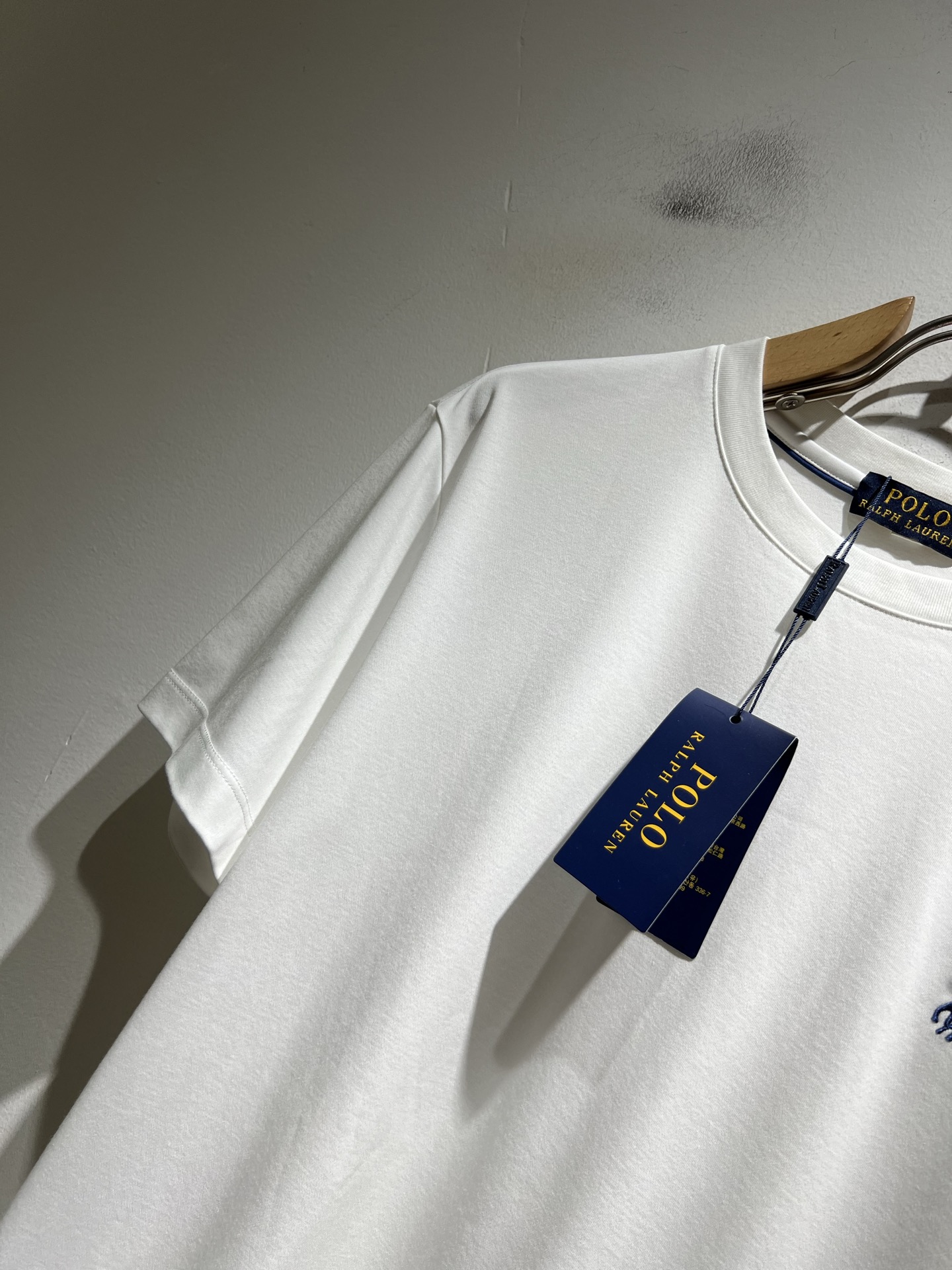 保罗POLOSPORT 2026春夏新款男士短袖打底衫，简约纯色时尚款不乏有许多设计大咖们都对于纯色都有