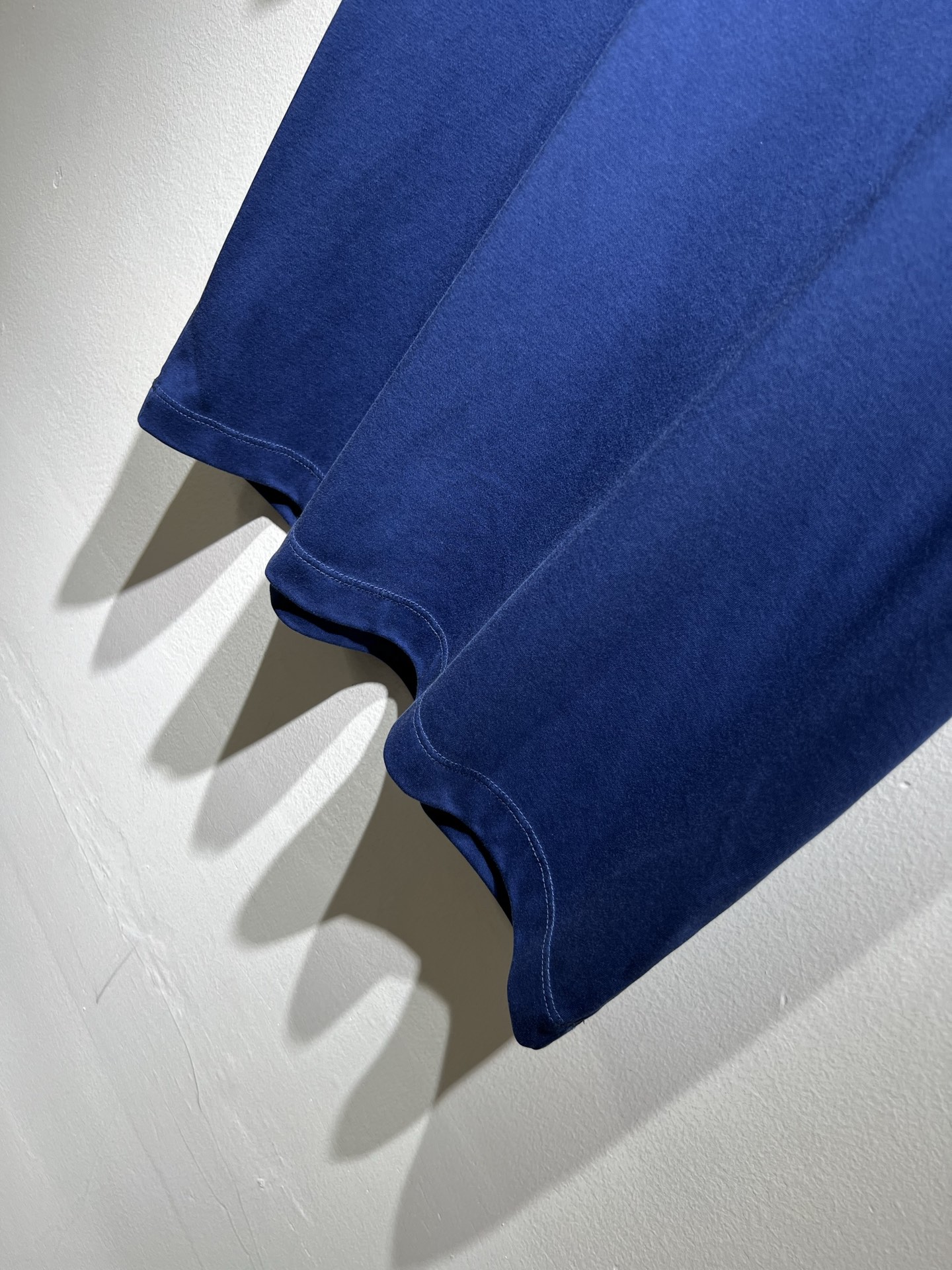 保罗POLOSPORT 2026春夏新款男士短袖打底衫，简约纯色时尚款不乏有许多设计大咖们都对于纯色都有