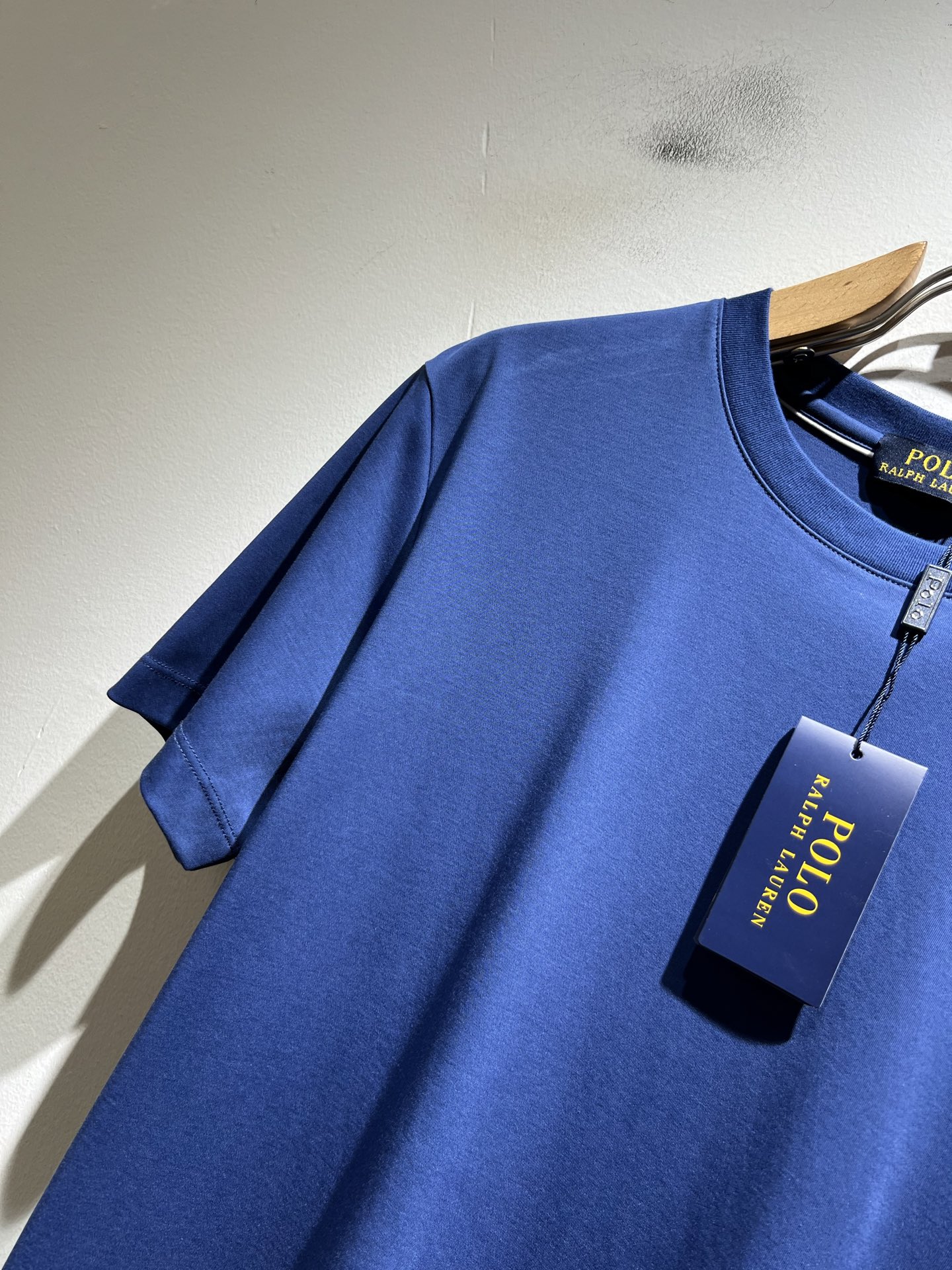 保罗POLOSPORT 2026春夏新款男士短袖打底衫，简约纯色时尚款不乏有许多设计大咖们都对于纯色都有