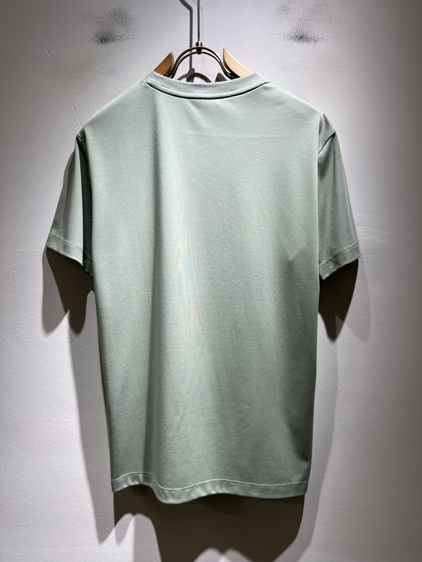 保罗POLOSPORT 2026春夏新款男士短袖打底衫，简约纯色时尚款不乏有许多设计大咖们都对于纯色都有