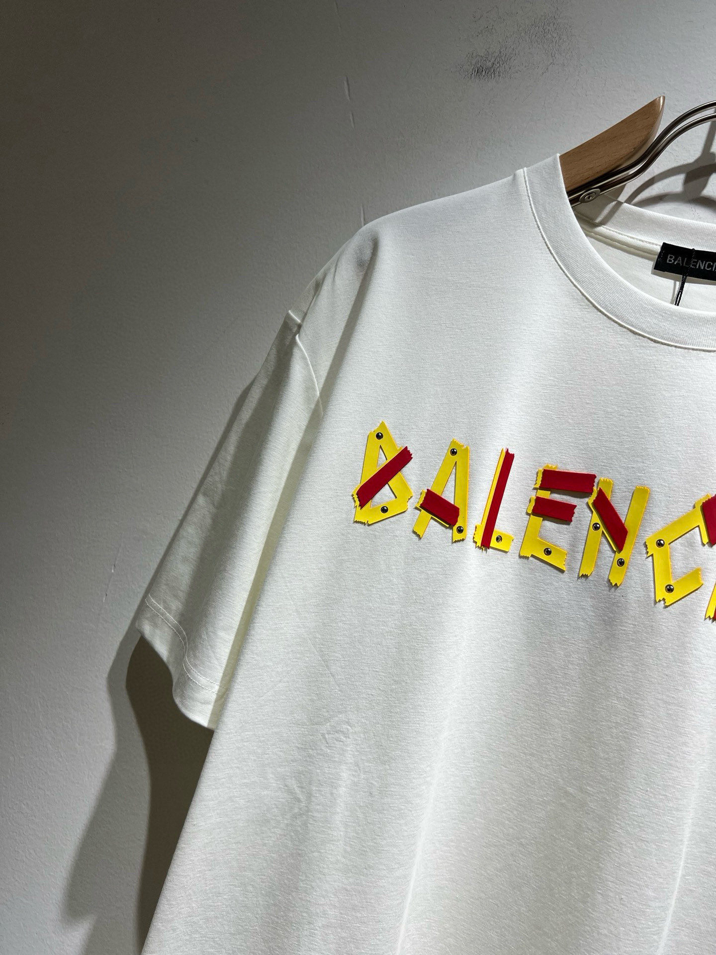 BALENCIA*巴黎*家 2026春夏新款男女同情侣款👫休闲宽松棉质圆领短袖T恤衫！贸易公司渠道稀出，