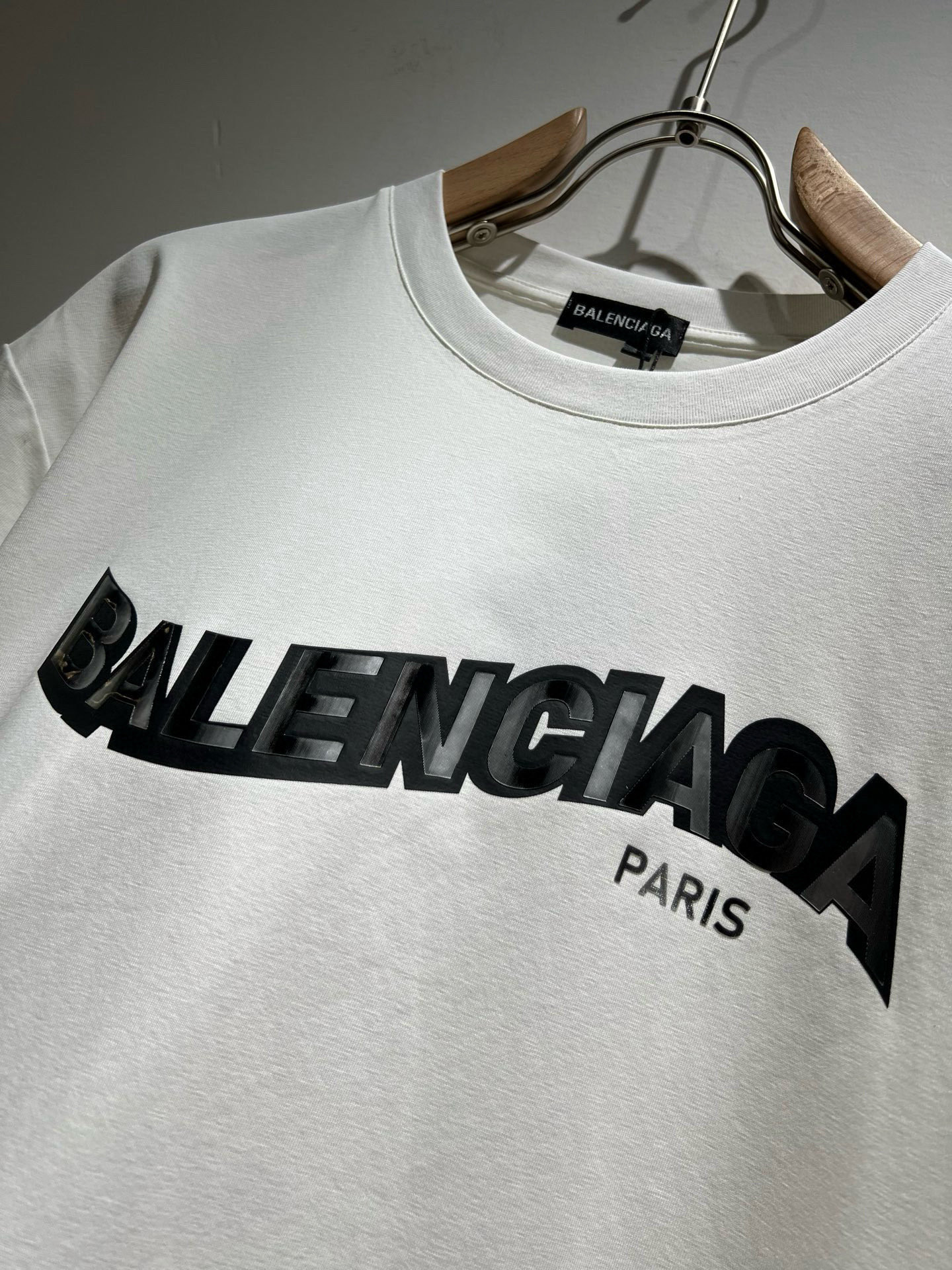 BALENCIA*巴黎*家 2026春夏新款男女同情侣款👫休闲宽松棉质圆领短袖T恤衫！贸易公司渠道稀出，