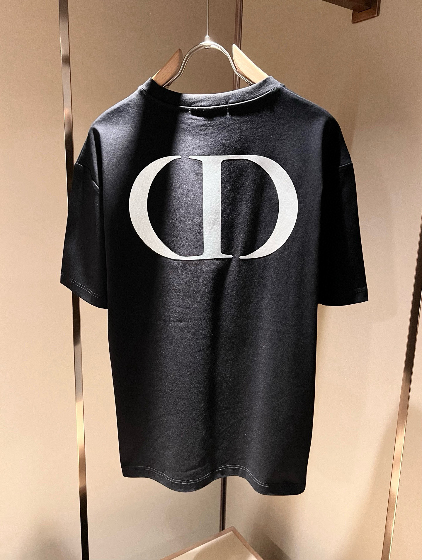 Dio*迪家 2026春夏新款男女同款👫短袖T恤，专柜同步发售！定制专属260克纯棉面料，定制原版工艺螺
