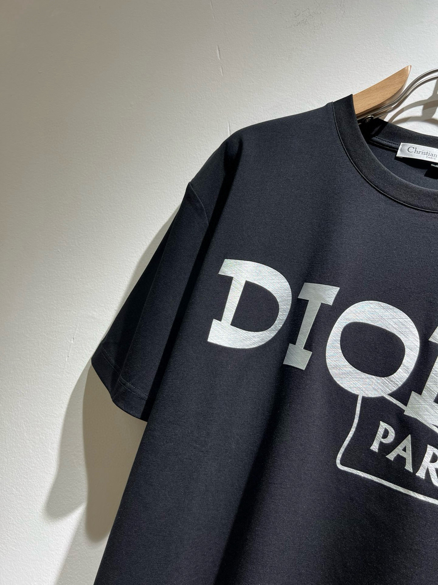 Dio*迪家 2026春夏新款男女同款👫短袖T恤，专柜同步发售！定制专属260克纯棉面料，定制原版工艺螺