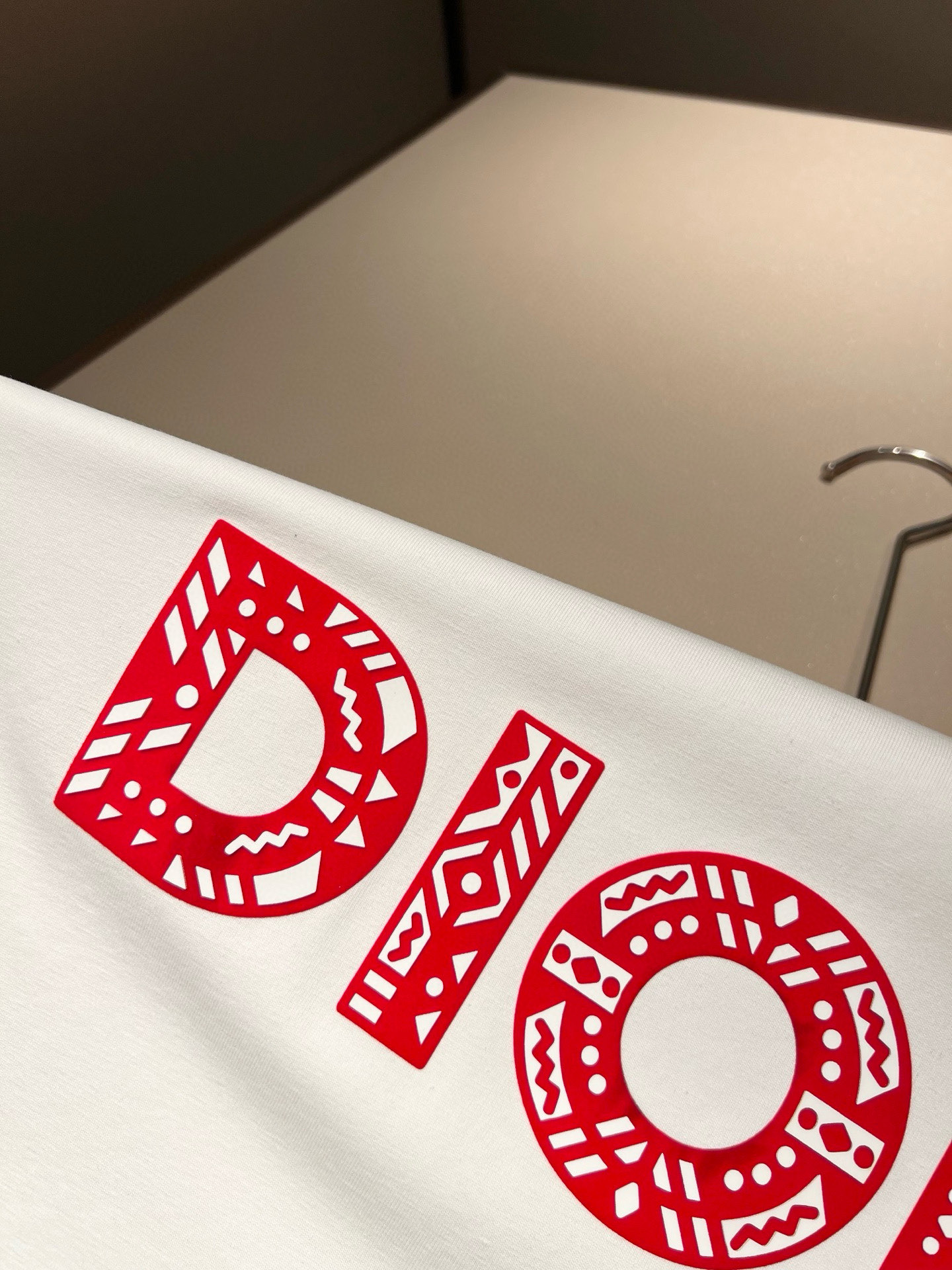 Dio*迪家 2026春夏新款男女同款👫短袖T恤，专柜同步发售！定制专属260克纯棉面料，定制原版工艺螺