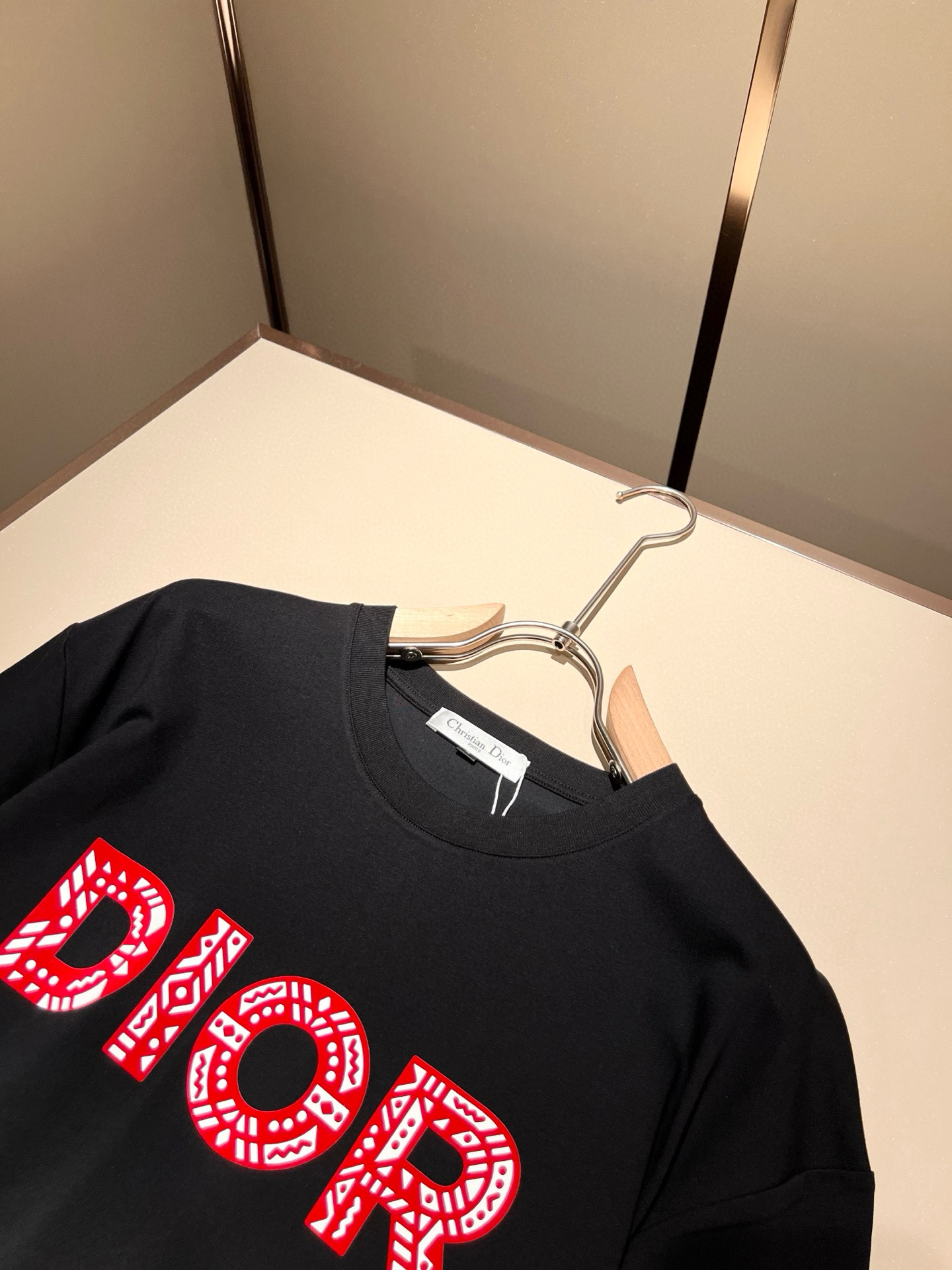 Dio*迪家 2026春夏新款男女同款👫短袖T恤，专柜同步发售！定制专属260克纯棉面料，定制原版工艺螺