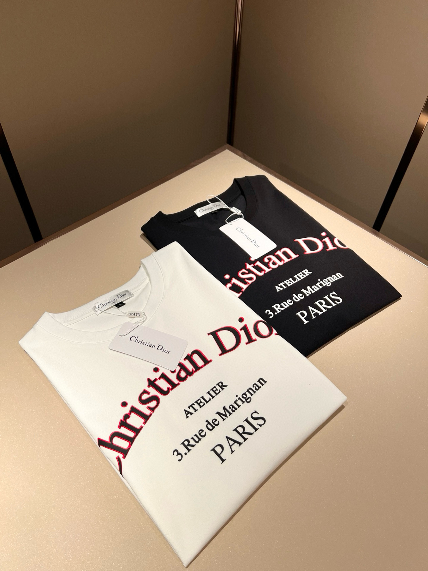 Dio*迪家 2026春夏新款男女同款👫短袖T恤，专柜同步发售！定制专属260克纯棉面料，定制原版工艺螺