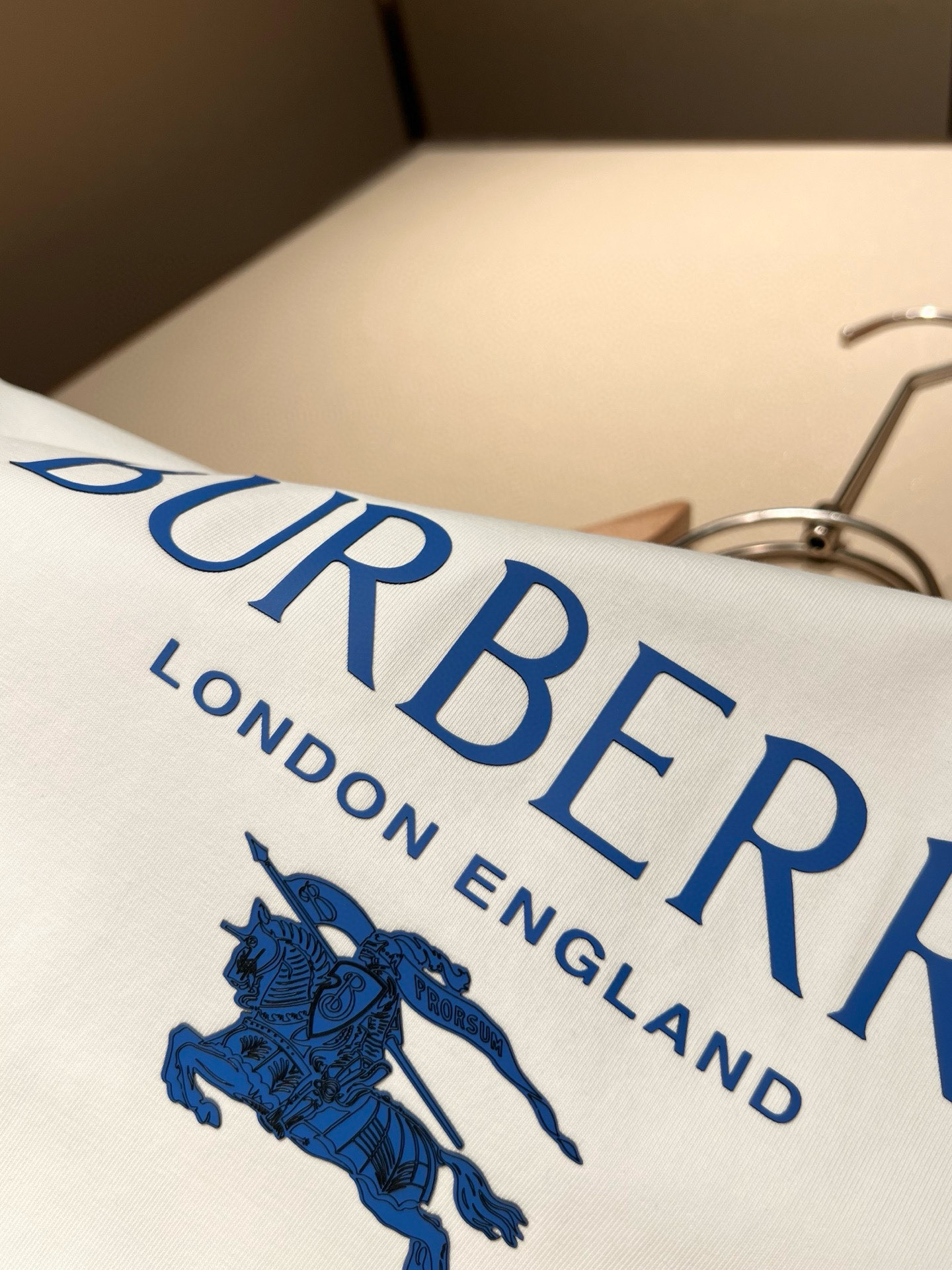 BURBER*Y巴*莉2026春夏新品男女同款👫短袖T恤，重磅来袭，最近比较火热的环保纯棉面料制作而成，