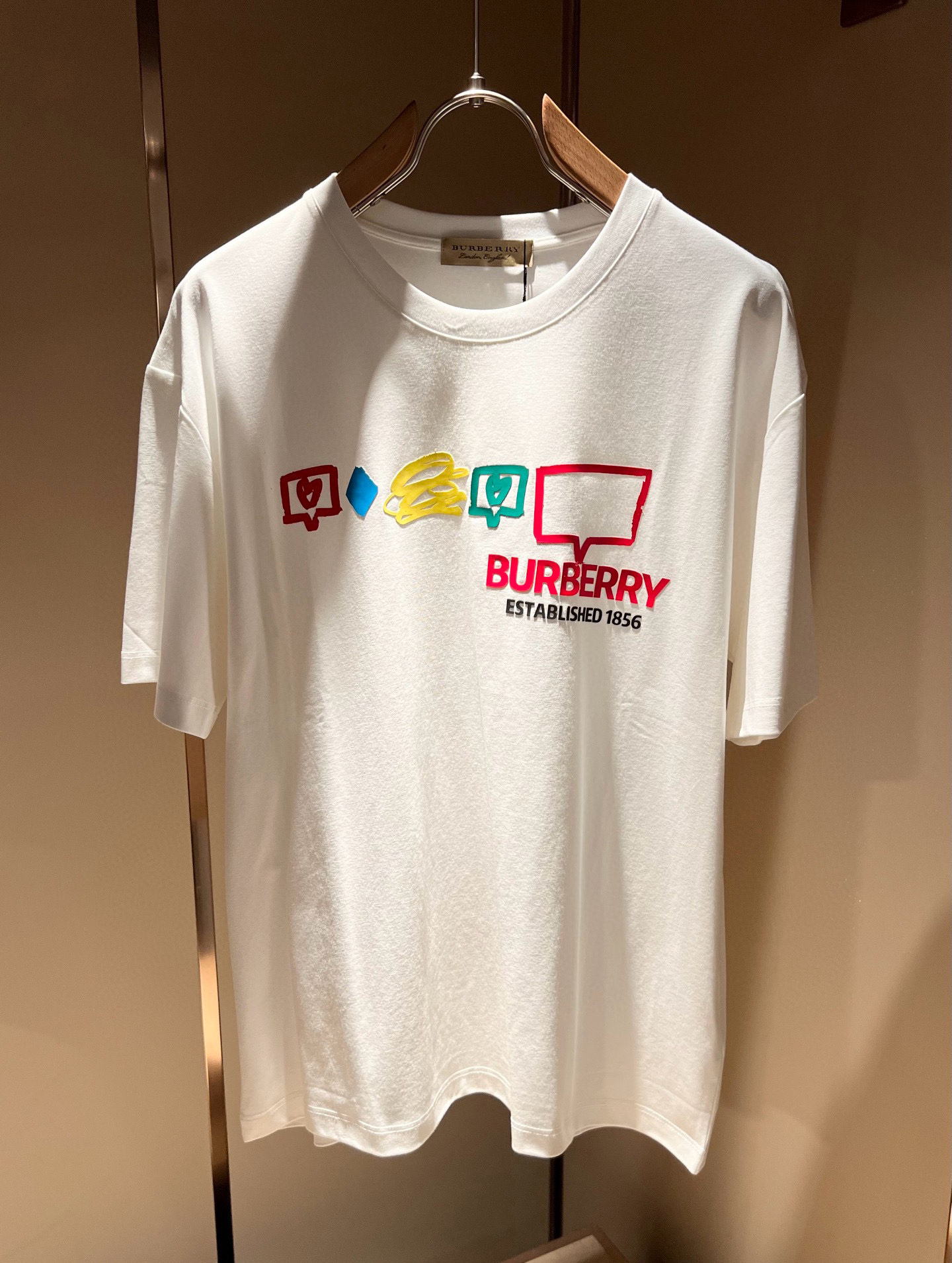 BURBER*Y巴*莉2026春夏新品男女同款👫短袖T恤，重磅来袭，最近比较火热的环保纯棉面料制作而成，