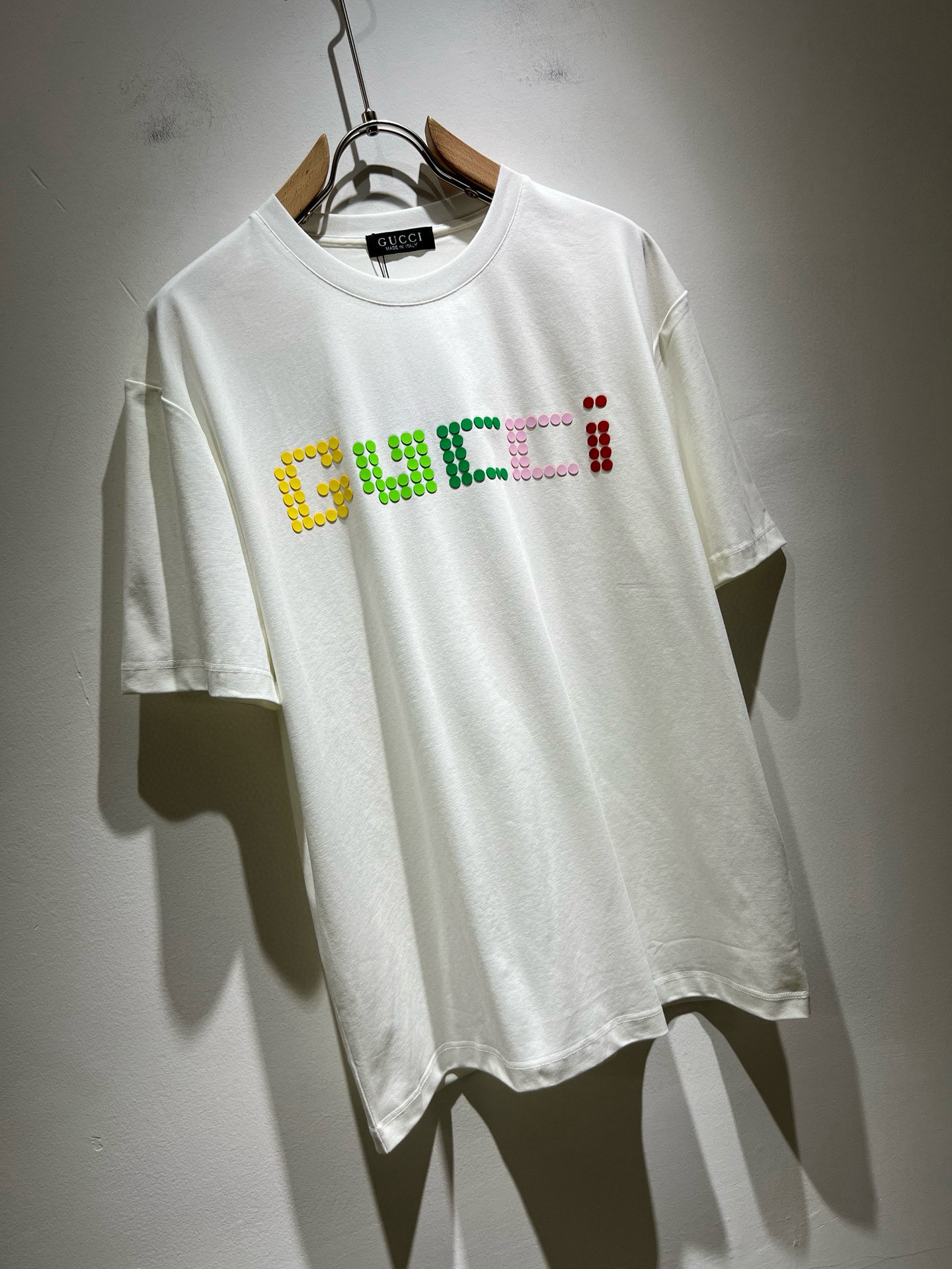 Gucc*古家 2026春夏新款男女同情侣款👫休闲宽松棉质圆领短袖T恤衫！贸易公司渠道稀出，同步官网发售