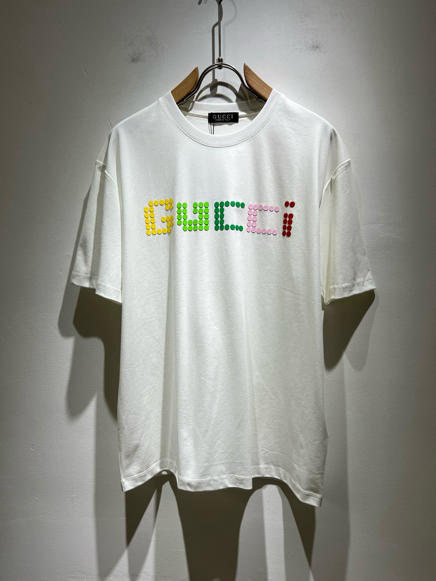 Gucc*古家 2026春夏新款男女同情侣款👫休闲宽松棉质圆领短袖T恤衫！贸易公司渠道稀出，同步官网发售