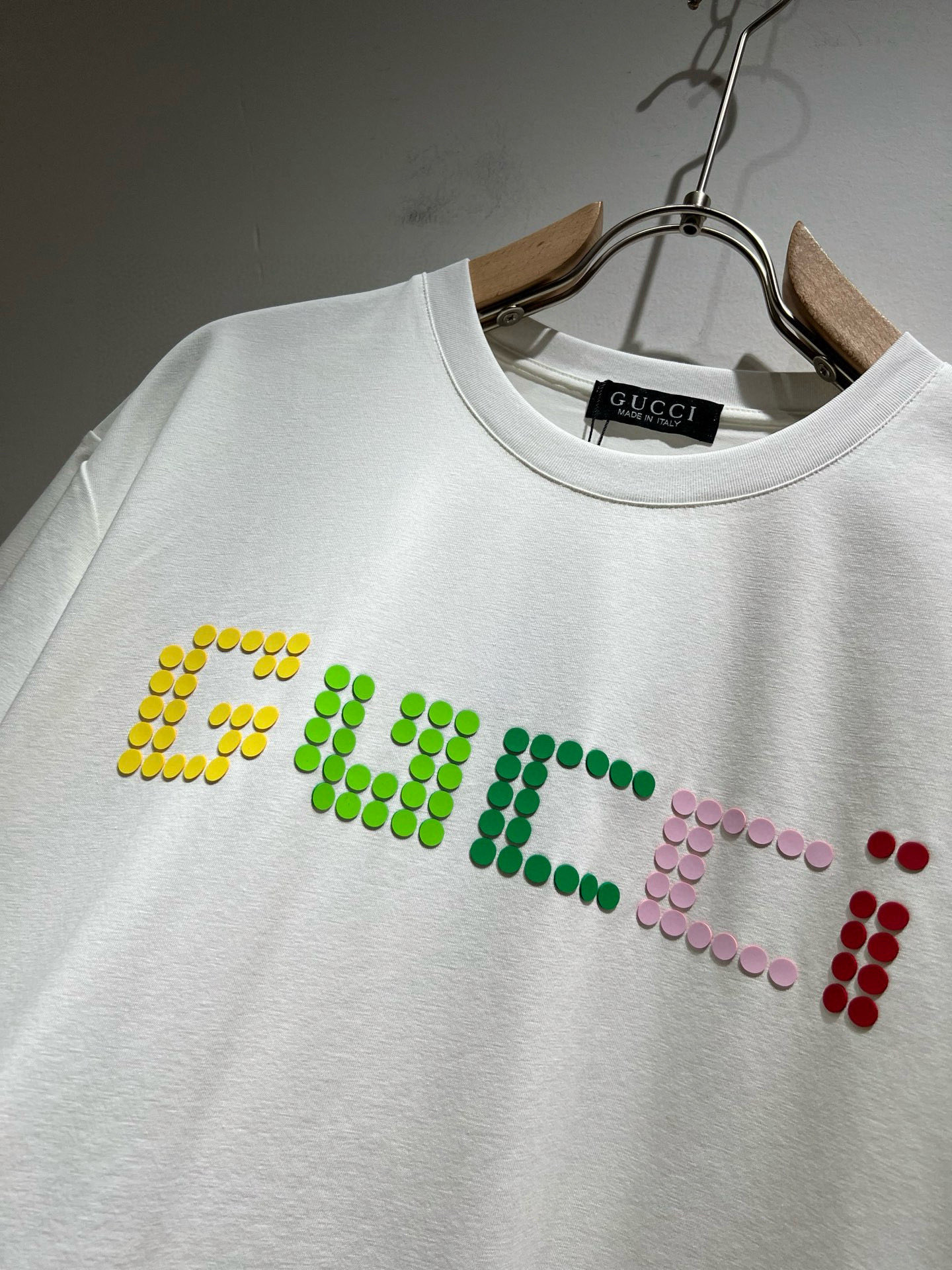 Gucc*古家 2026春夏新款男女同情侣款👫休闲宽松棉质圆领短袖T恤衫！贸易公司渠道稀出，同步官网发售