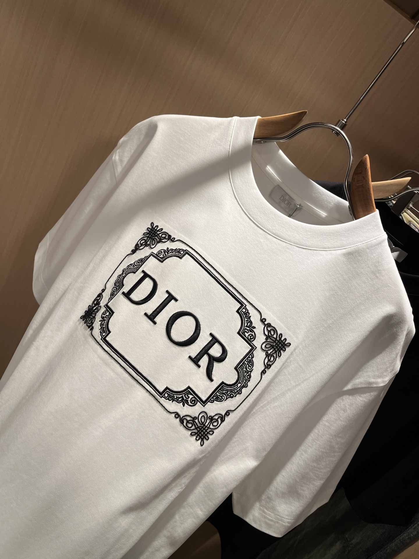 Dio*迪家 2026春夏新款男女同款👫短袖T恤，专柜同步发售！定制专属260克纯棉面料，定制原版工艺螺