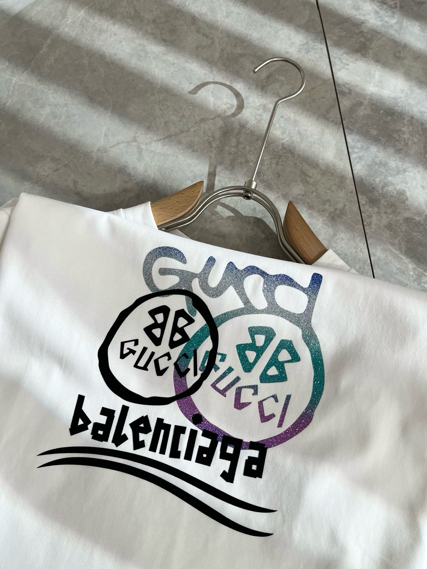 BALENCI*GA巴黎*家 2026春夏新款男女同款👫短袖T恤！走秀图案印花时尚休闲短袖T恤衫！设计l