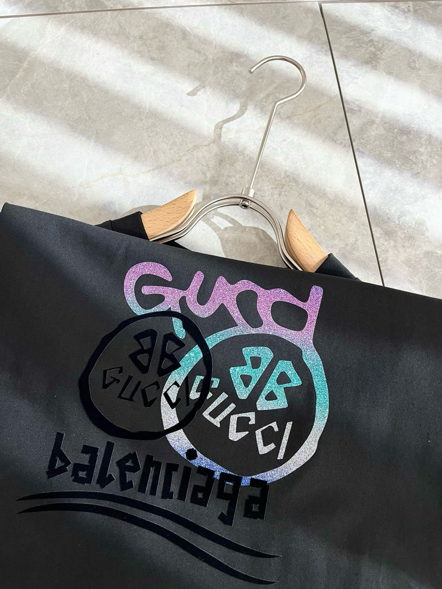 BALENCI*GA巴黎*家 2026春夏新款男女同款👫短袖T恤！走秀图案印花时尚休闲短袖T恤衫！设计l