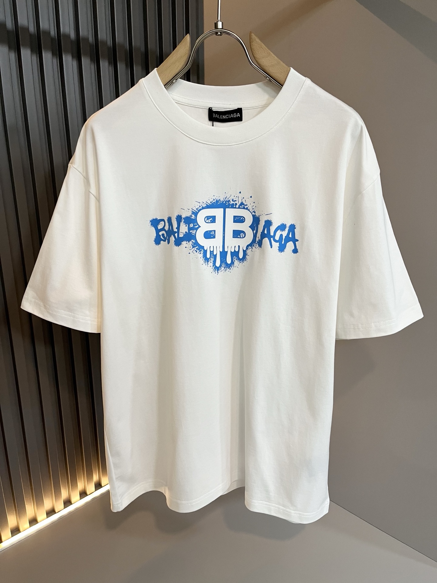 BALENCI*GA巴黎*家 2026春夏新款男女同款👫短袖T恤！走秀图案印花时尚休闲短袖T恤衫！设计l
