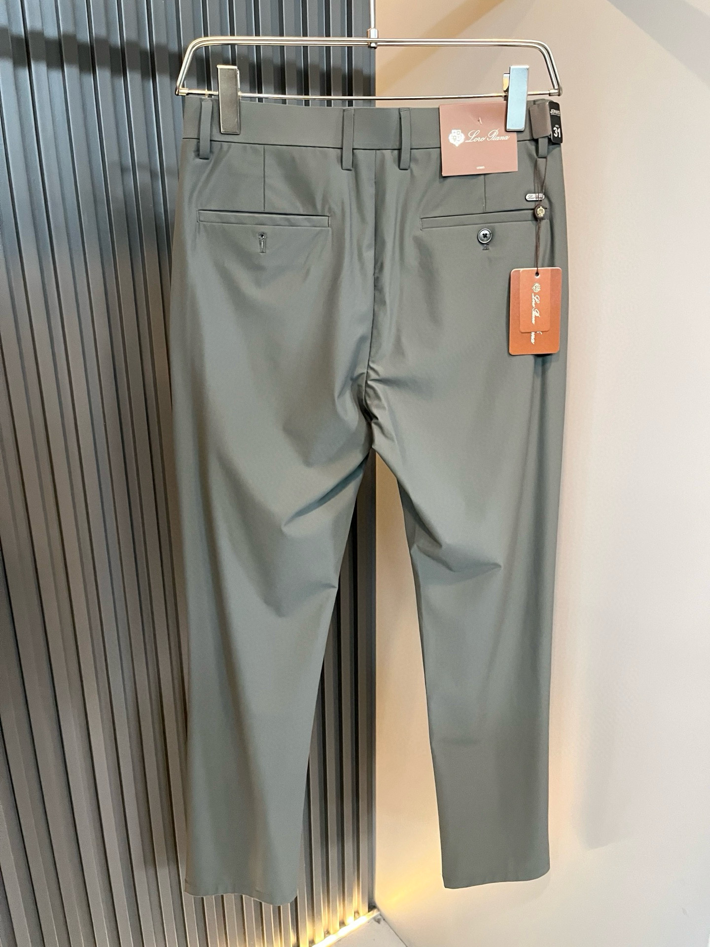 Loro Piana诺悠翩雅 2026春夏新品男士时装款高端休闲裤，香港洋行渠道货，日本原厂出品，纯血统