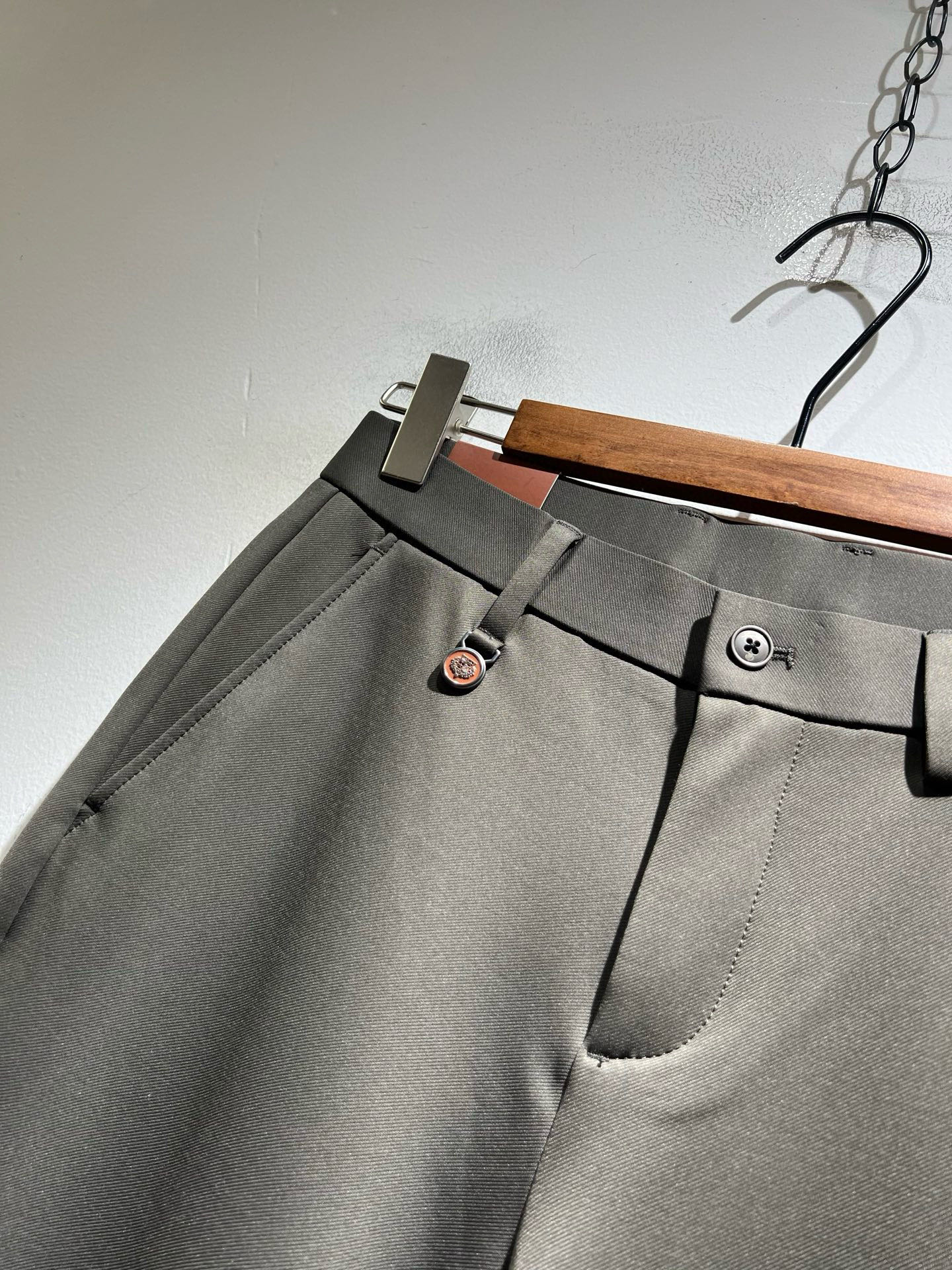 Loro Piana诺悠翩雅 2026春夏新品男士时装款高端休闲裤，香港洋行渠道货，日本原厂出品，纯血统