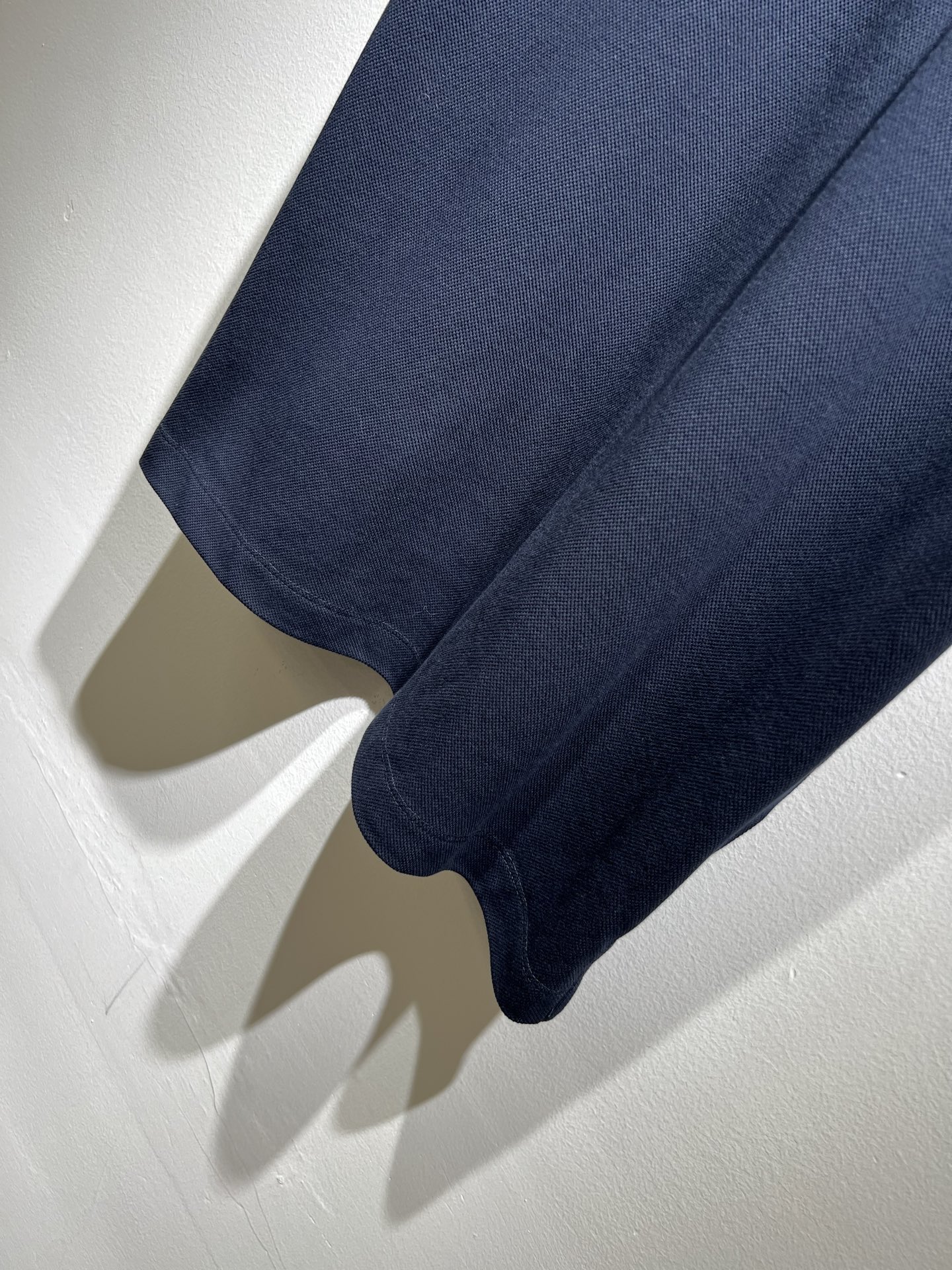 LACOSTE法国鳄鱼 2026春夏男士最新的贸易订单短袖Polo衫，全品相！！胸前采用logo图案压胶