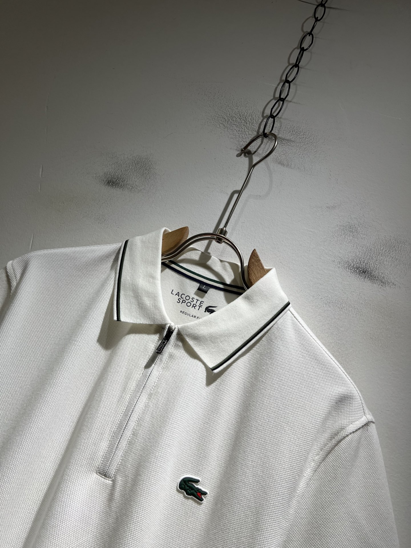 LACOSTE法国鳄鱼 2026春夏男士最新的贸易订单短袖Polo衫，全品相！！胸前采用logo图案压胶