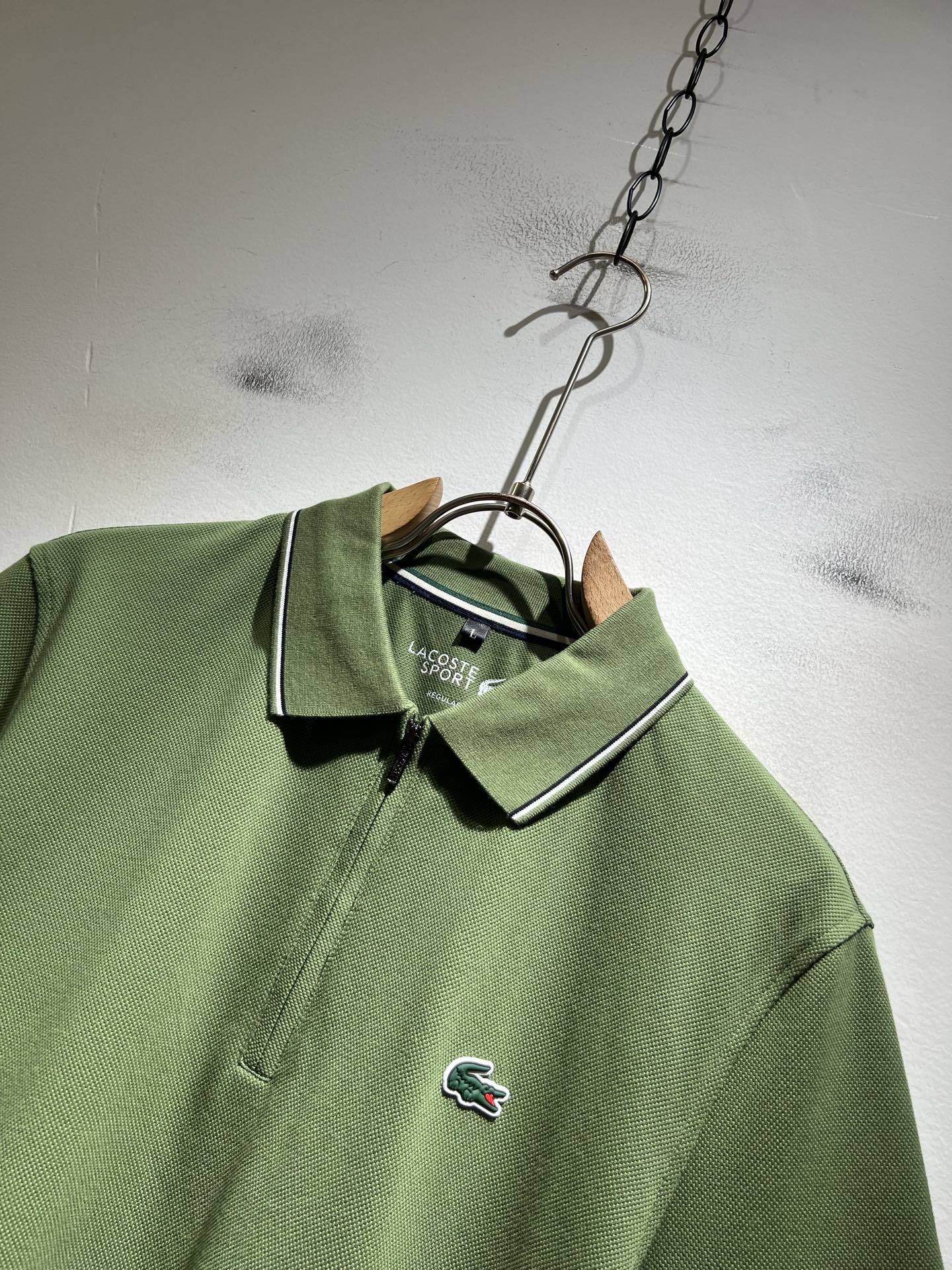 LACOSTE法国鳄鱼 2026春夏男士最新的贸易订单短袖Polo衫，全品相！！胸前采用logo图案压胶