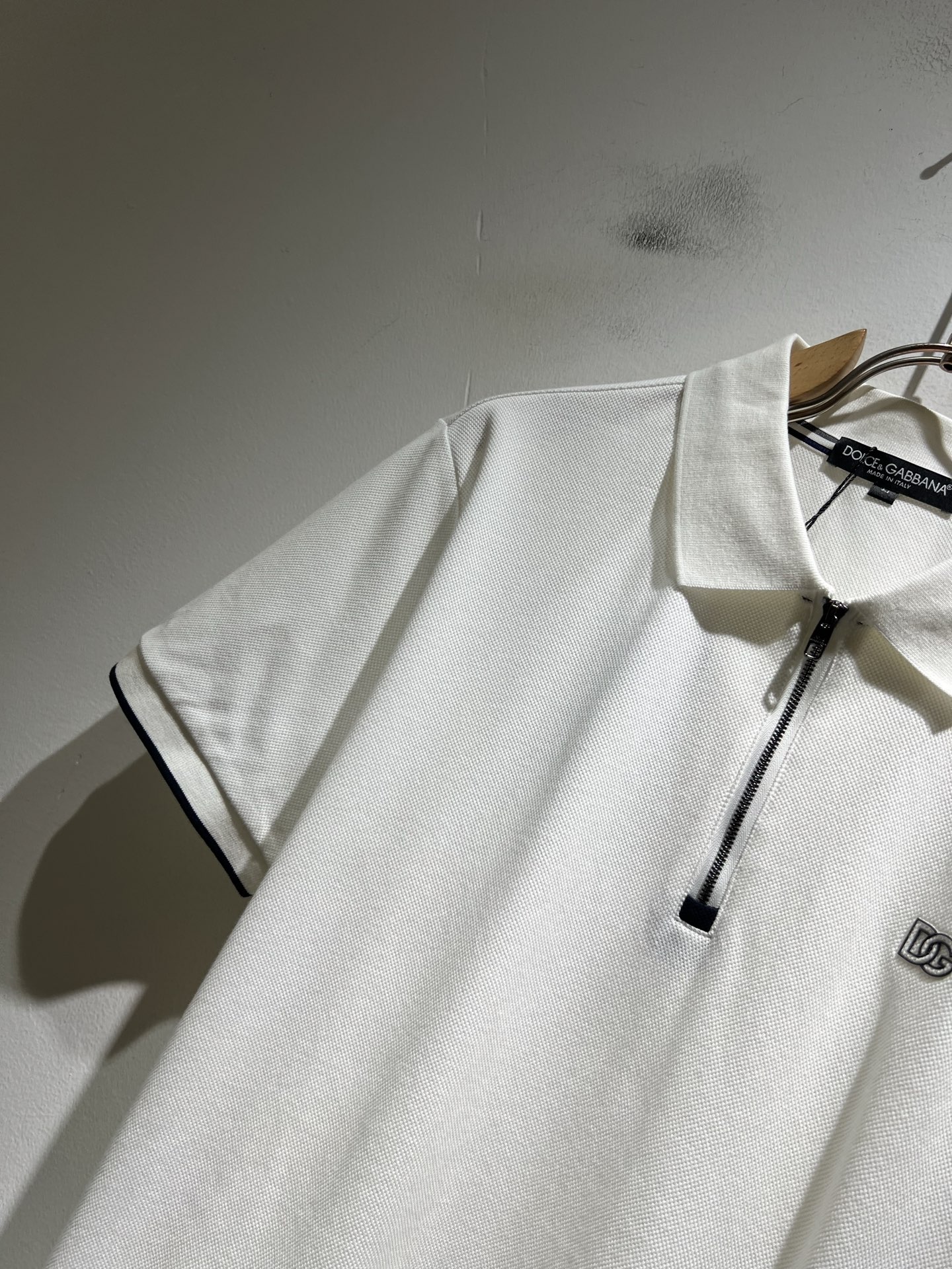 Dolce&Gabba*a 杜嘉*纳2026春夏新款男士短袖Polo衫，专柜同步发售！定制专属珠地棉面料