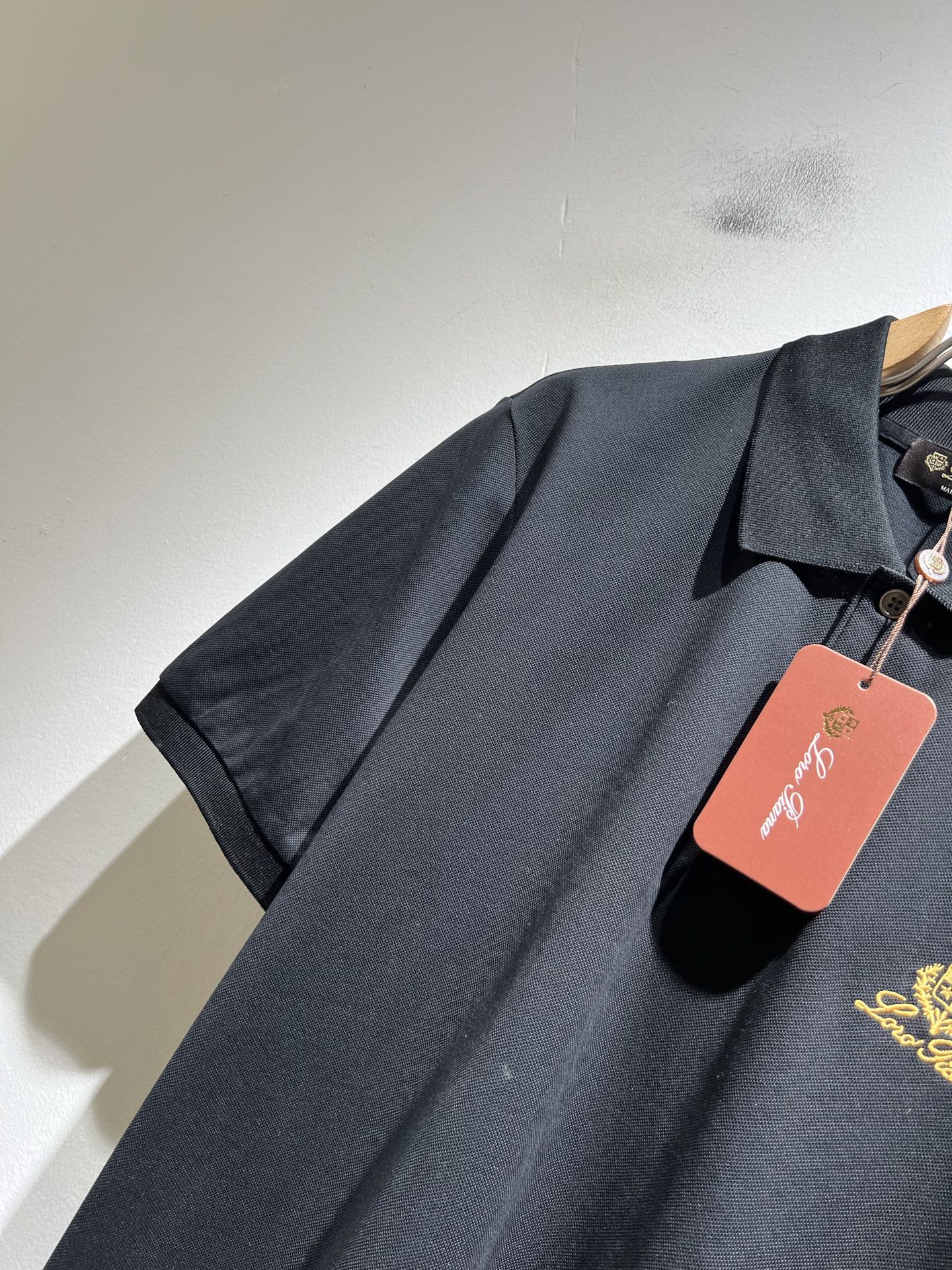 Loro Piana诺悠翩雅 2026春夏男士最新的贸易订单短袖Polo衫，全品相！！定制珠地纯棉面料！