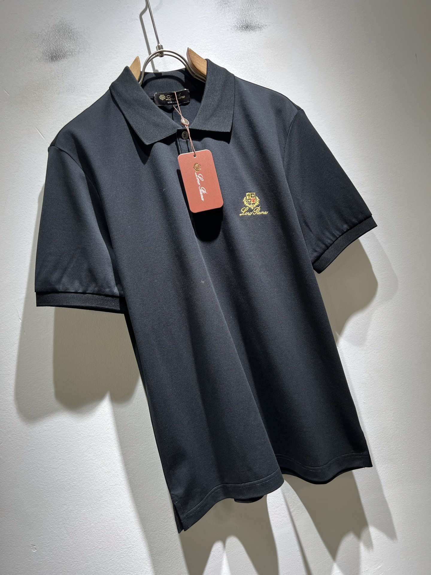 Loro Piana诺悠翩雅 2026春夏男士最新的贸易订单短袖Polo衫，全品相！！定制珠地纯棉面料！