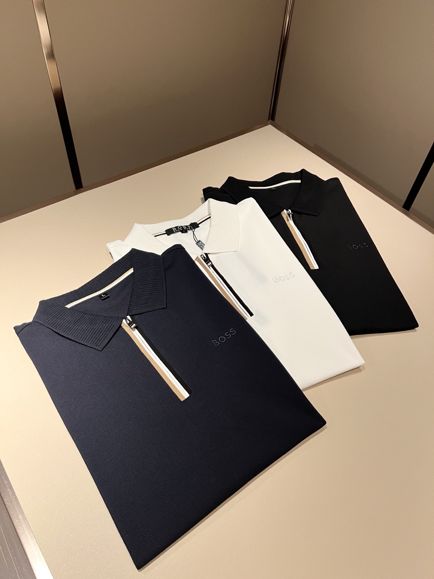 BOSS 2026春夏新款男士短袖Polo衫，最新款全网独家首上！！~既经典有时尚百搭，谁不爱啊，将经典