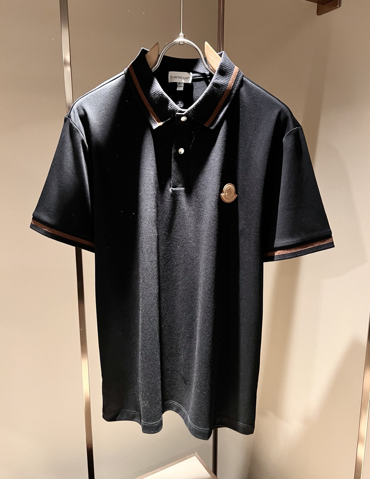 MON蒙**口2026春夏新款男士原单男士短袖POLO衫，贸易公司货，官网同步发售！此类型的基础单品是每
