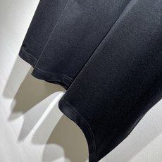 Moncler蒙家 2026春夏最新男女同款👫贸易订单短袖T恤,全品相!!网红款!采用logo图案刺绣设 Moncler蒙家 2026春夏最新男女同款👫贸易订单短袖T恤,全品相!!网红款!采用logo图案刺绣设