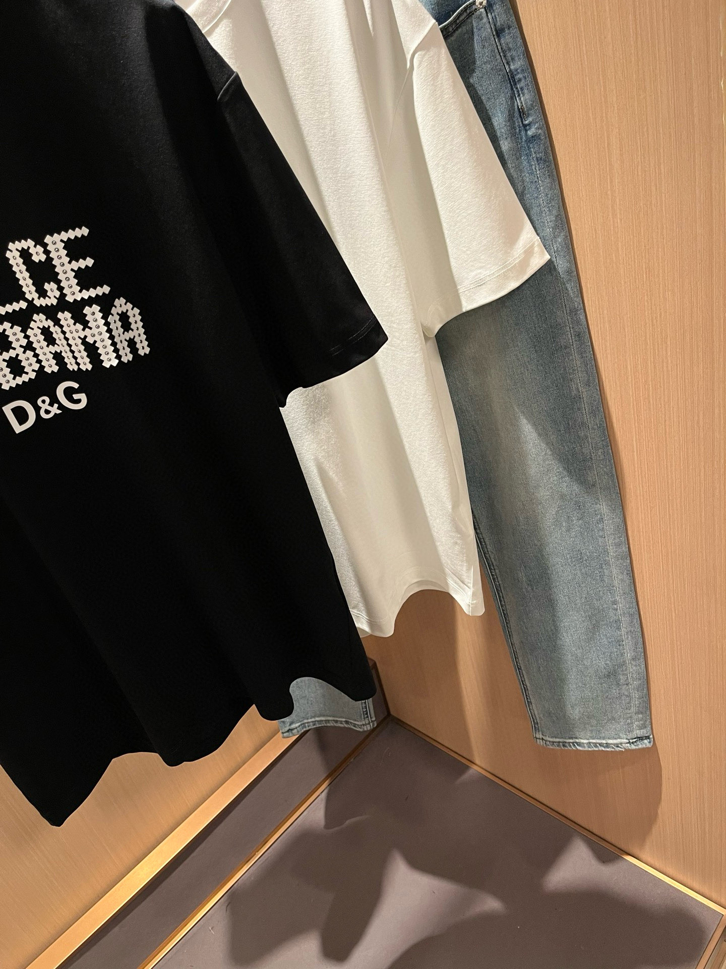 Dolce&Gabba*a 杜嘉*纳2026春夏新款男女同款👫短袖T恤，专柜同步发售！定制专属纯棉面料，