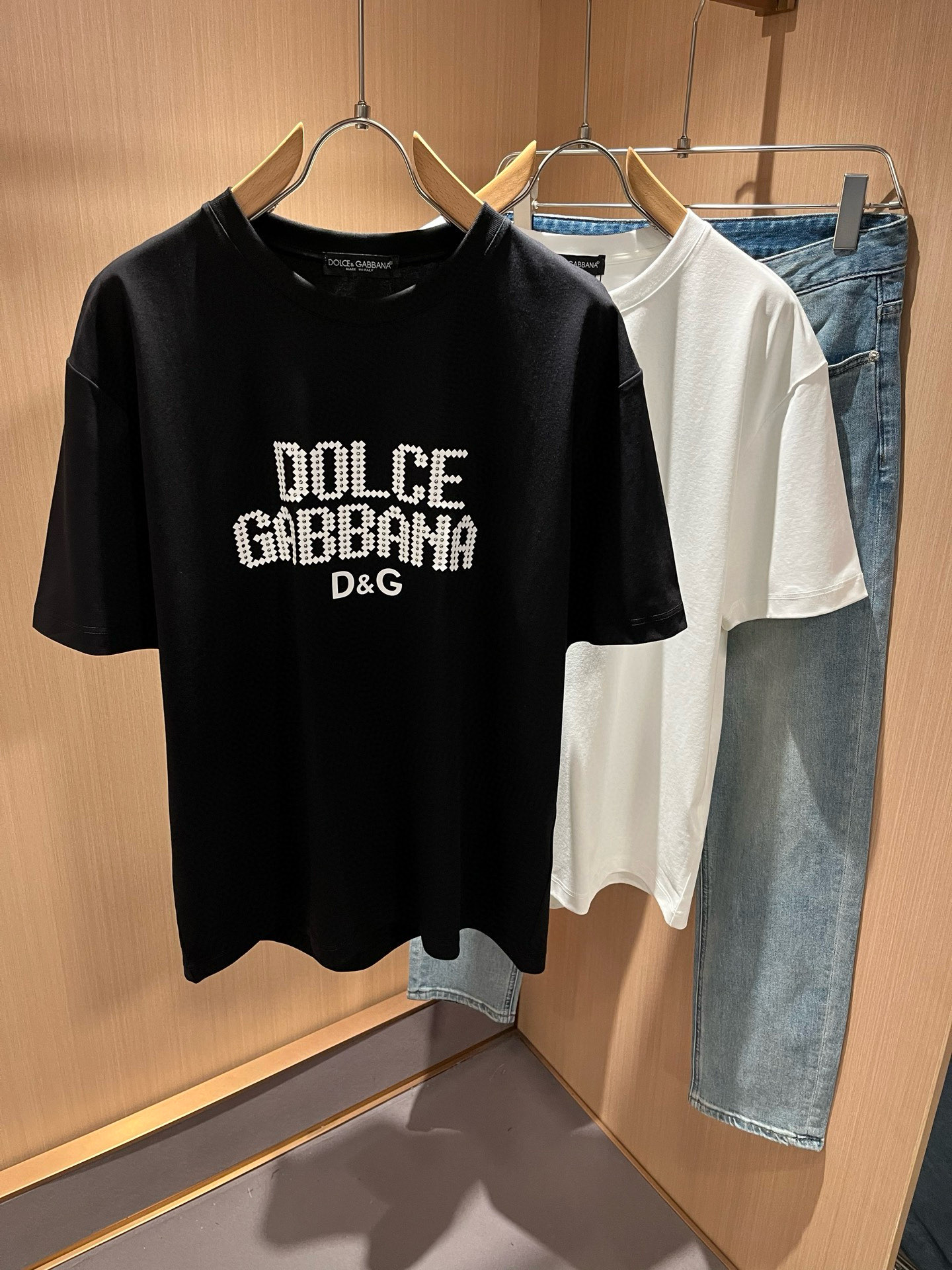 Dolce&Gabba*a 杜嘉*纳2026春夏新款男女同款👫短袖T恤，专柜同步发售！定制专属纯棉面料，