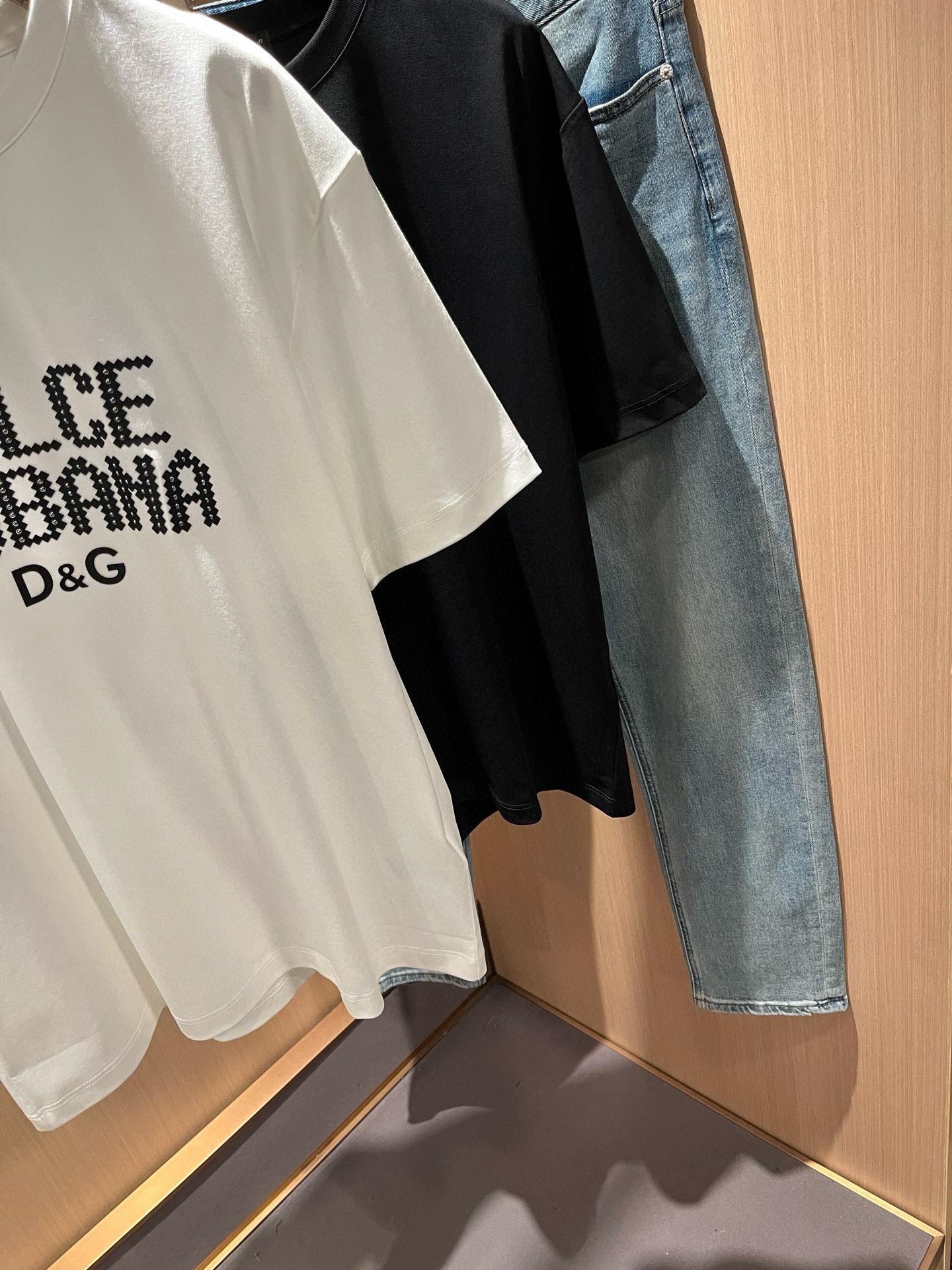 Dolce&Gabba*a 杜嘉*纳2026春夏新款男女同款👫短袖T恤，专柜同步发售！定制专属纯棉面料，
