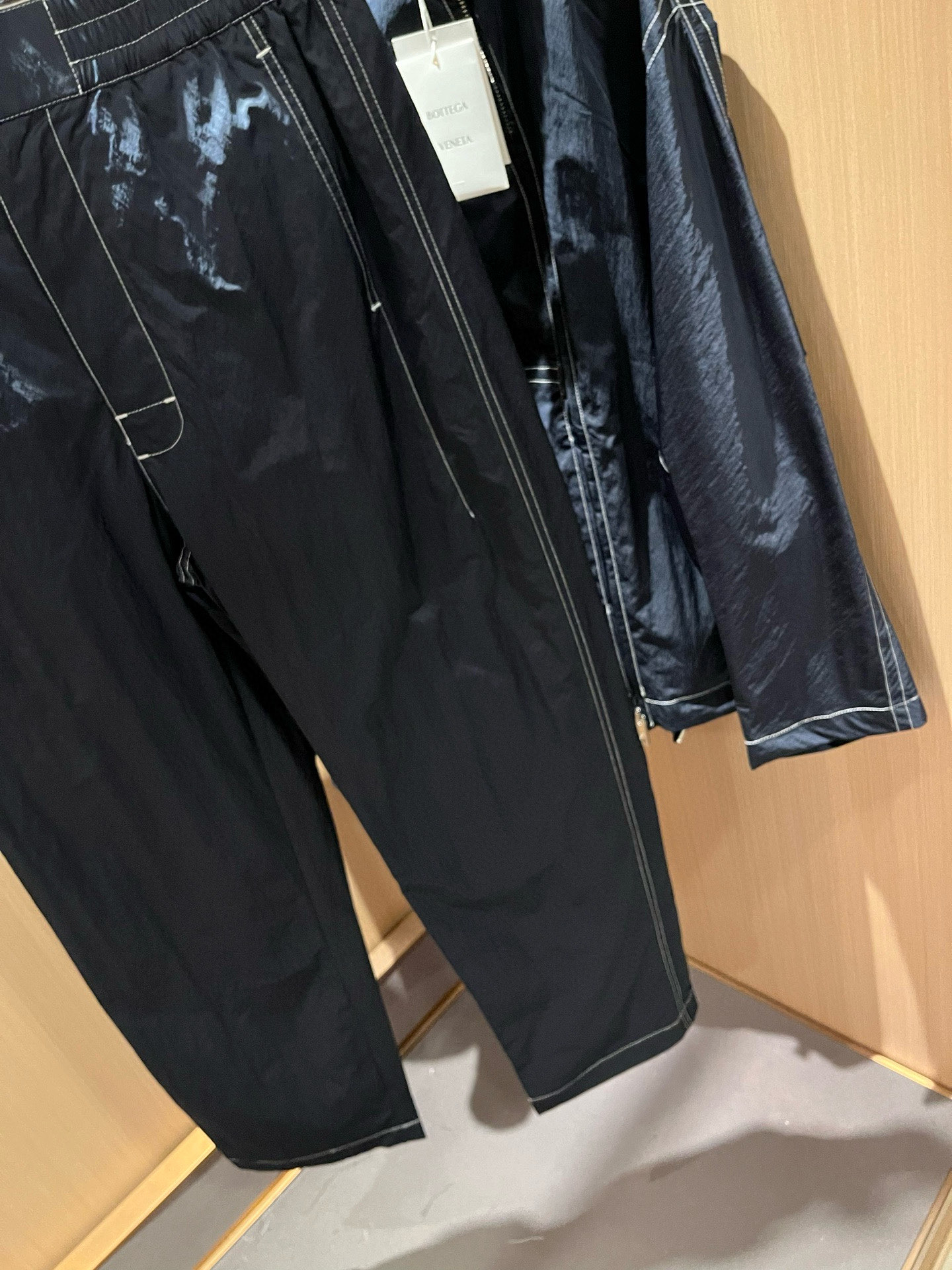 Botte*aVene*te葆碟家2026春夏男士套装完美品相，第一眼看到这款夹克，百搭的实穿款！高端贸