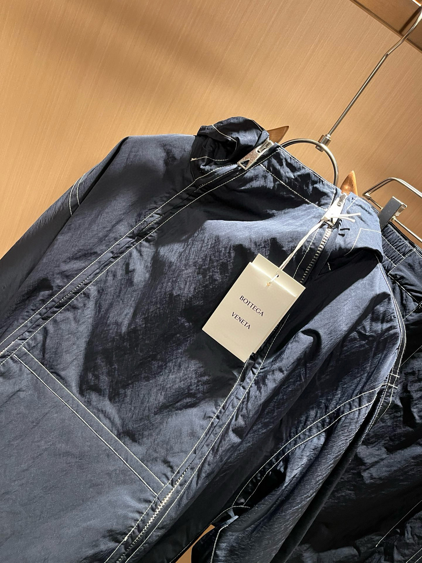 Botte*aVene*te葆碟家2026春夏男士套装完美品相，第一眼看到这款夹克，百搭的实穿款！高端贸