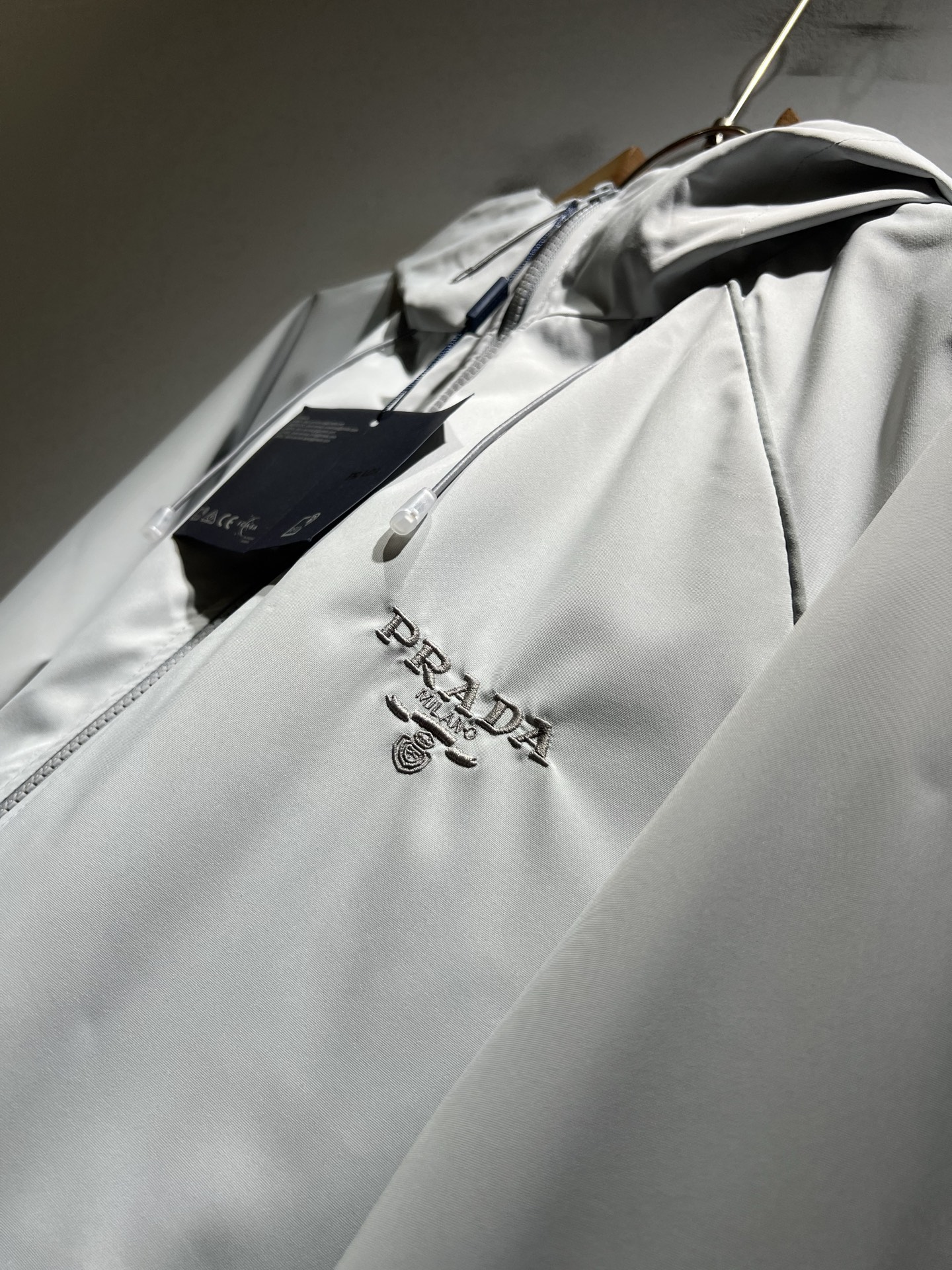 PRAD*A普*达2026春夏休闲夹克外套，最新时尚休闲拉链夹克，时尚夹克外套!贸易公司渠道稀出，同步官