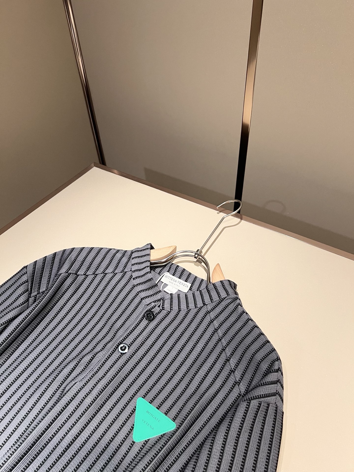 BottegaVene*a宝*嘉 2026春夏新款男士打底衫，，这是今年目前为止最牛批的一款纯色高品质面