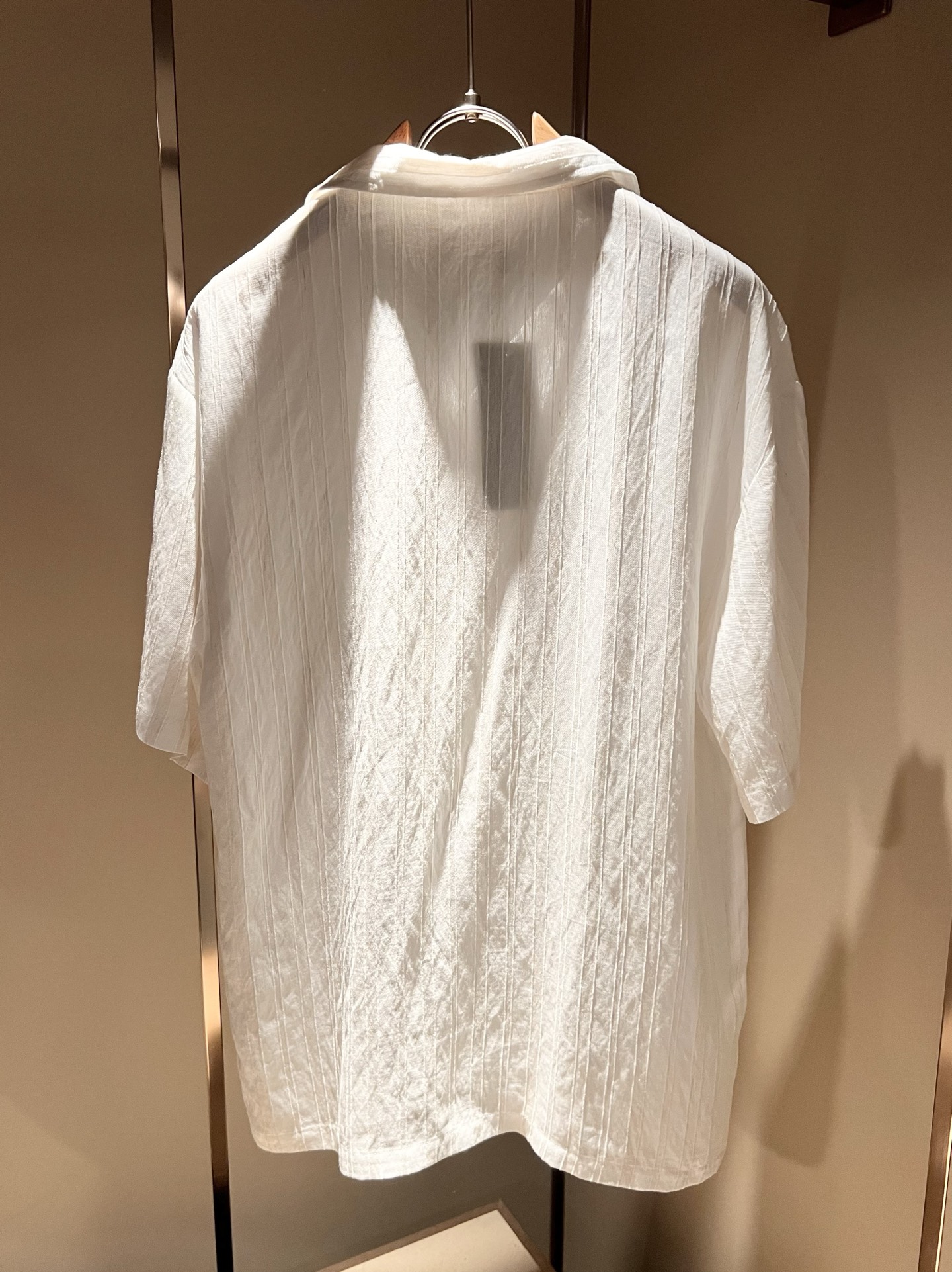 Dior 迪奥2026春夏新款男女同款👫衬衣，品牌最新设计元素！既不单调也不复杂,恰到好处的展现品味！客