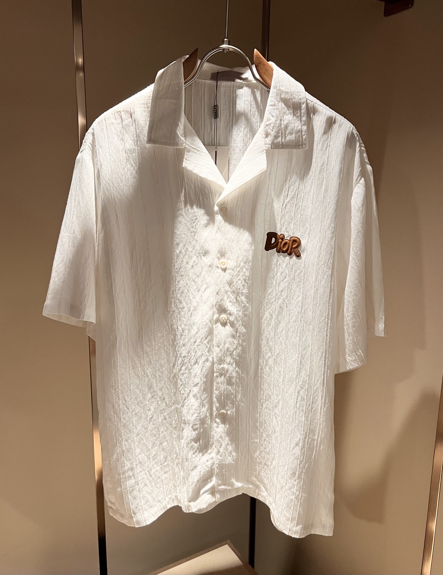 Dior 迪奥2026春夏新款男女同款👫衬衣，品牌最新设计元素！既不单调也不复杂,恰到好处的展现品味！客