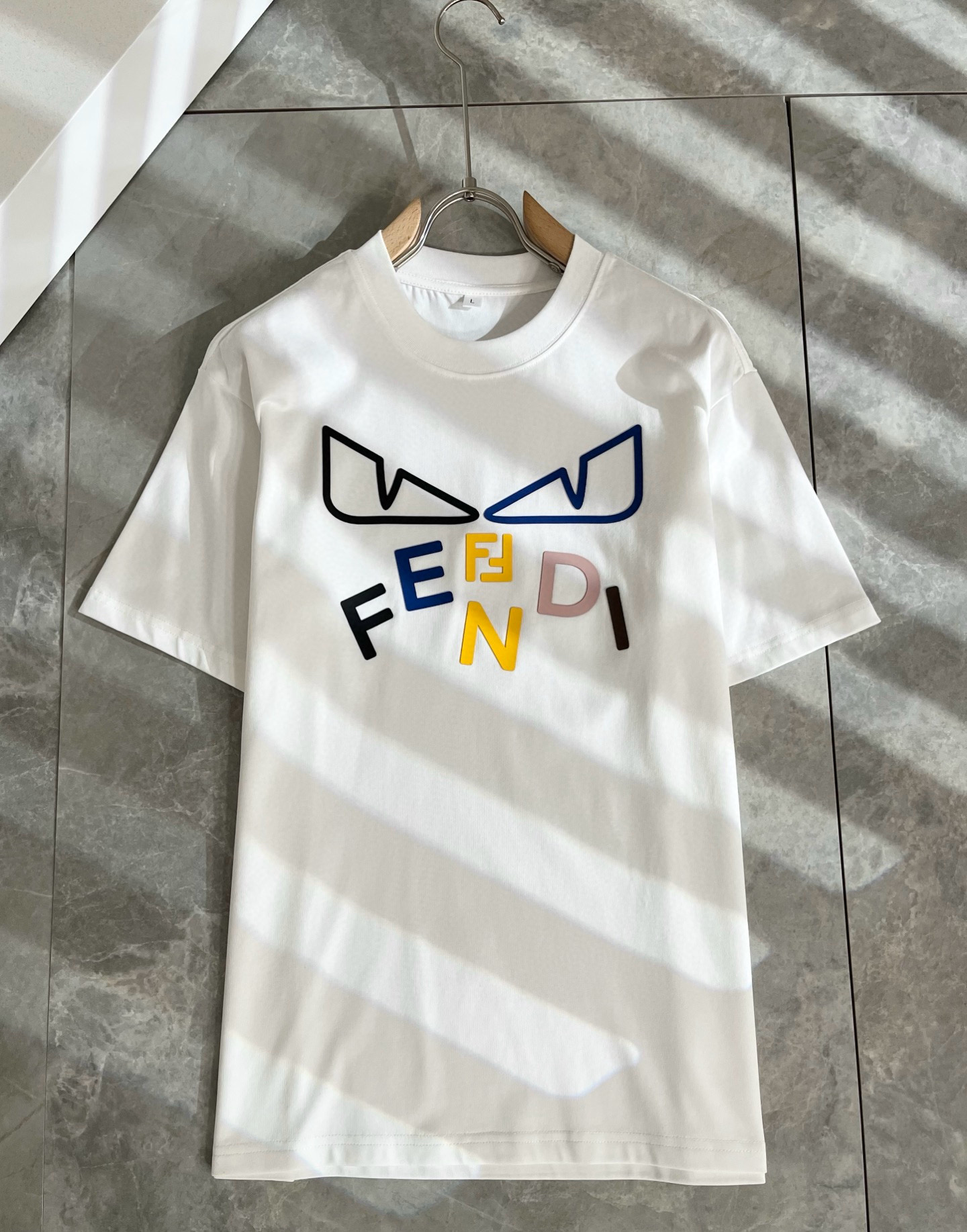 FEN*I 芬*迪2026春夏新款FD家族FF男女同款👫T恤，男女同款👫百搭极简短袖。意大利原厂订单，F