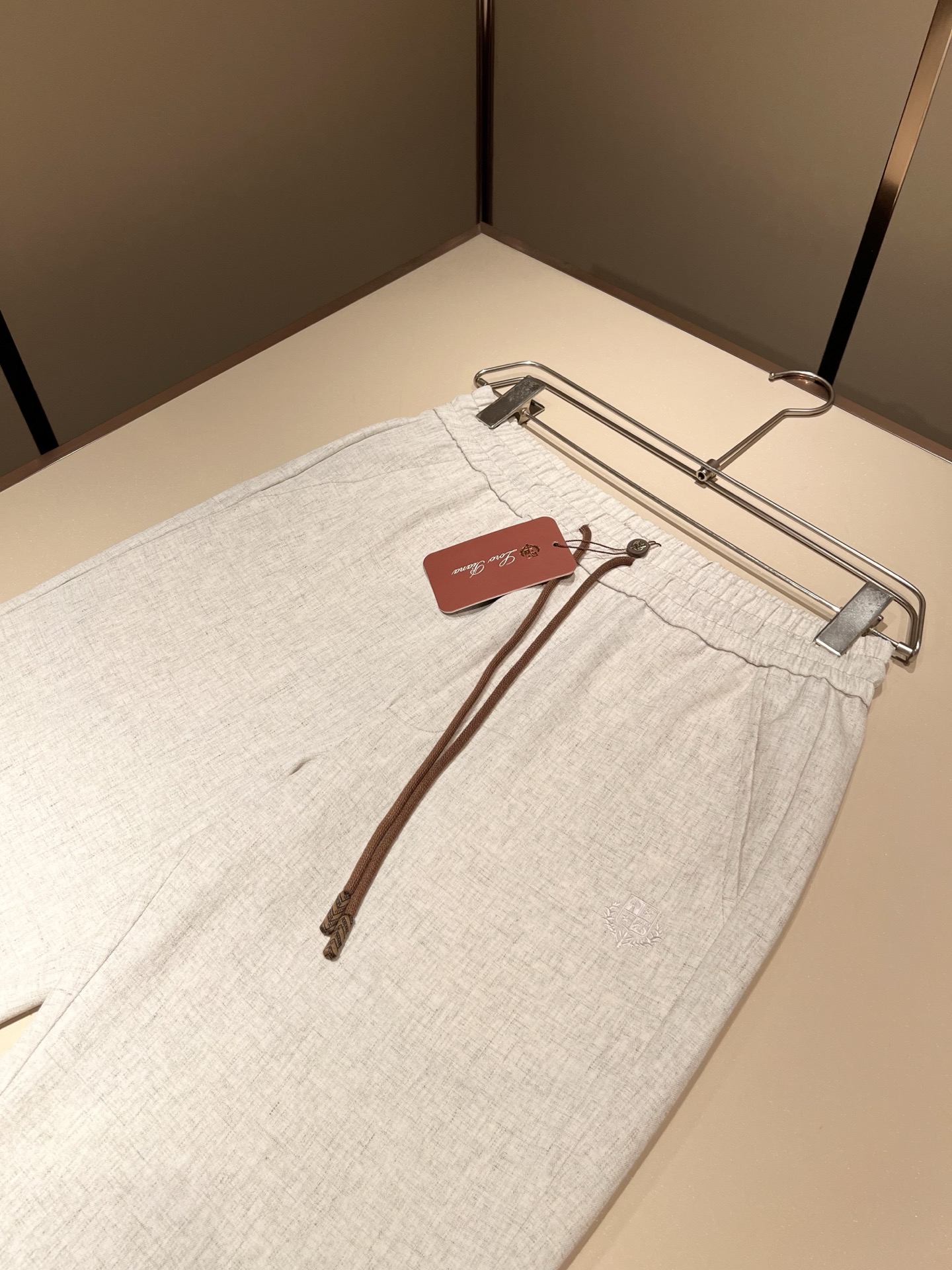 loro Piana诺悠翩雅 2026春夏新品男士棉麻休闲裤，最新的贸易订单全品相！！网红款！上身舒适透