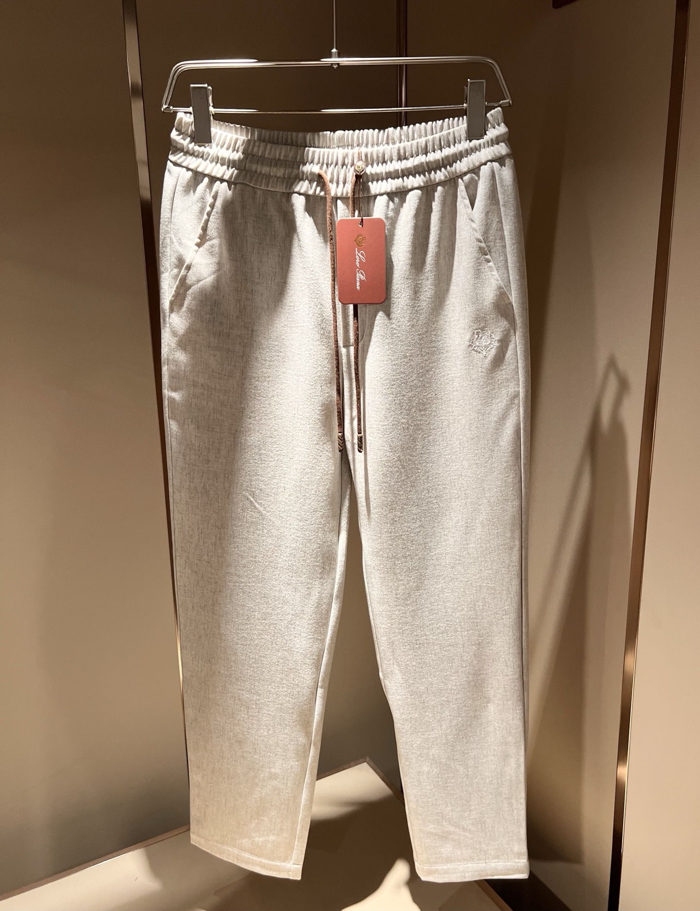 loro Piana诺悠翩雅 2026春夏新品男士棉麻休闲裤，最新的贸易订单全品相！！网红款！上身舒适透